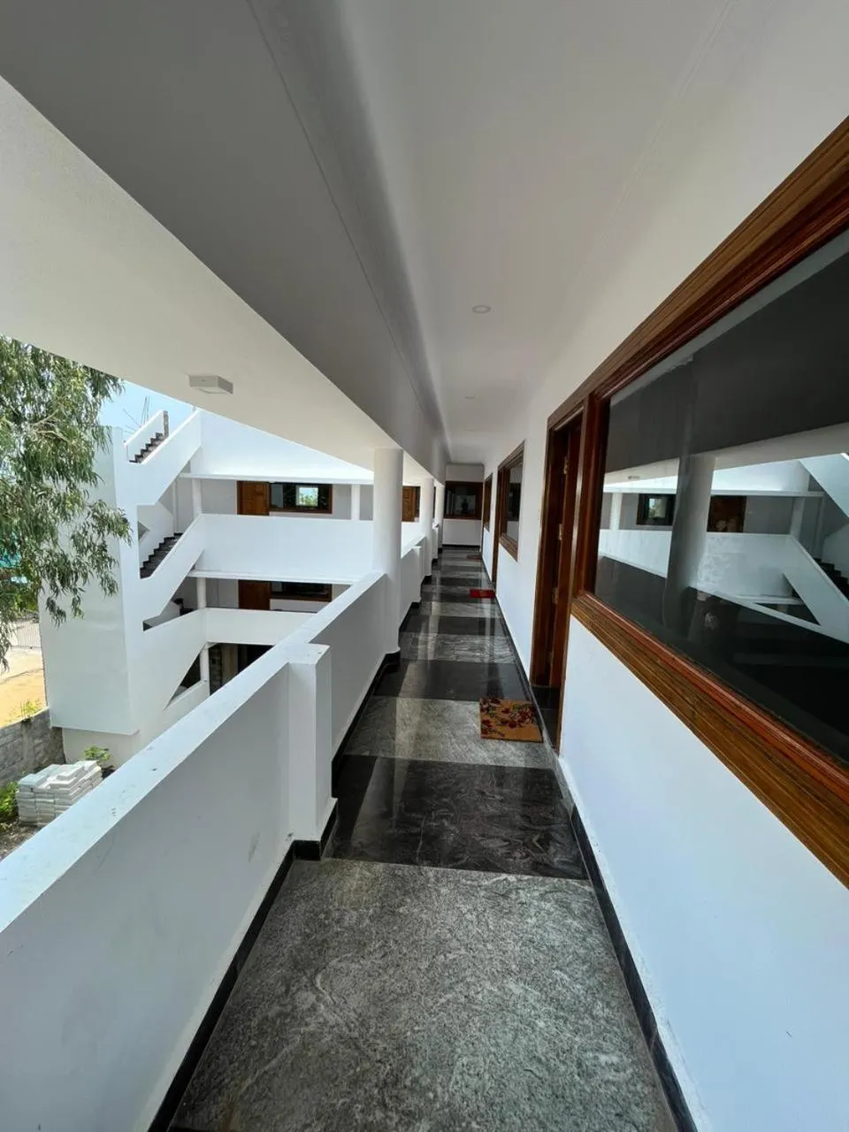 ANAND Beach Guesthouse by Moonrocks