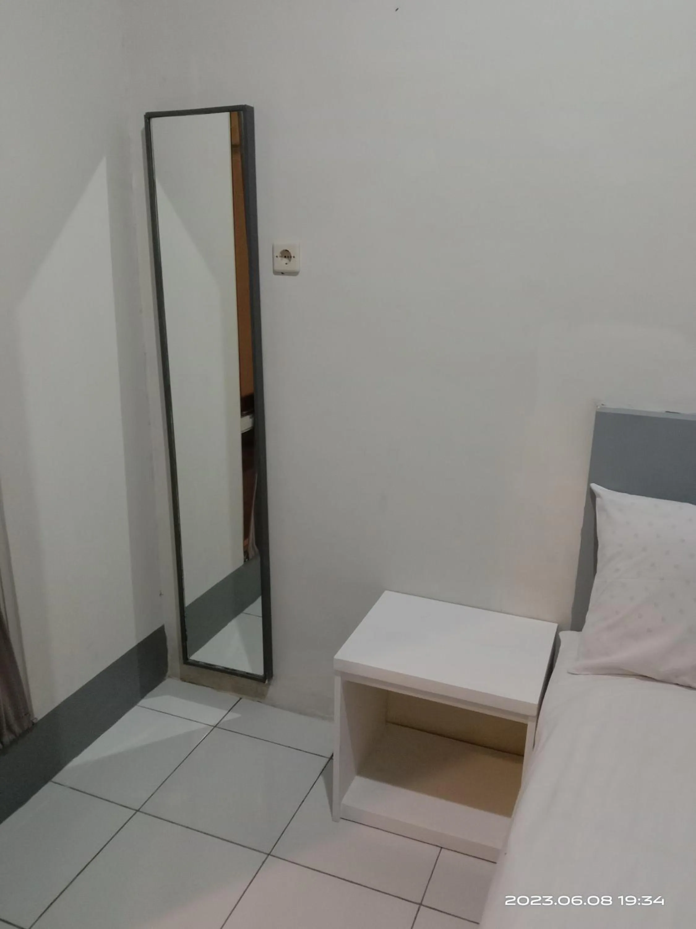 Bed in Poppies Senggigi Hostel