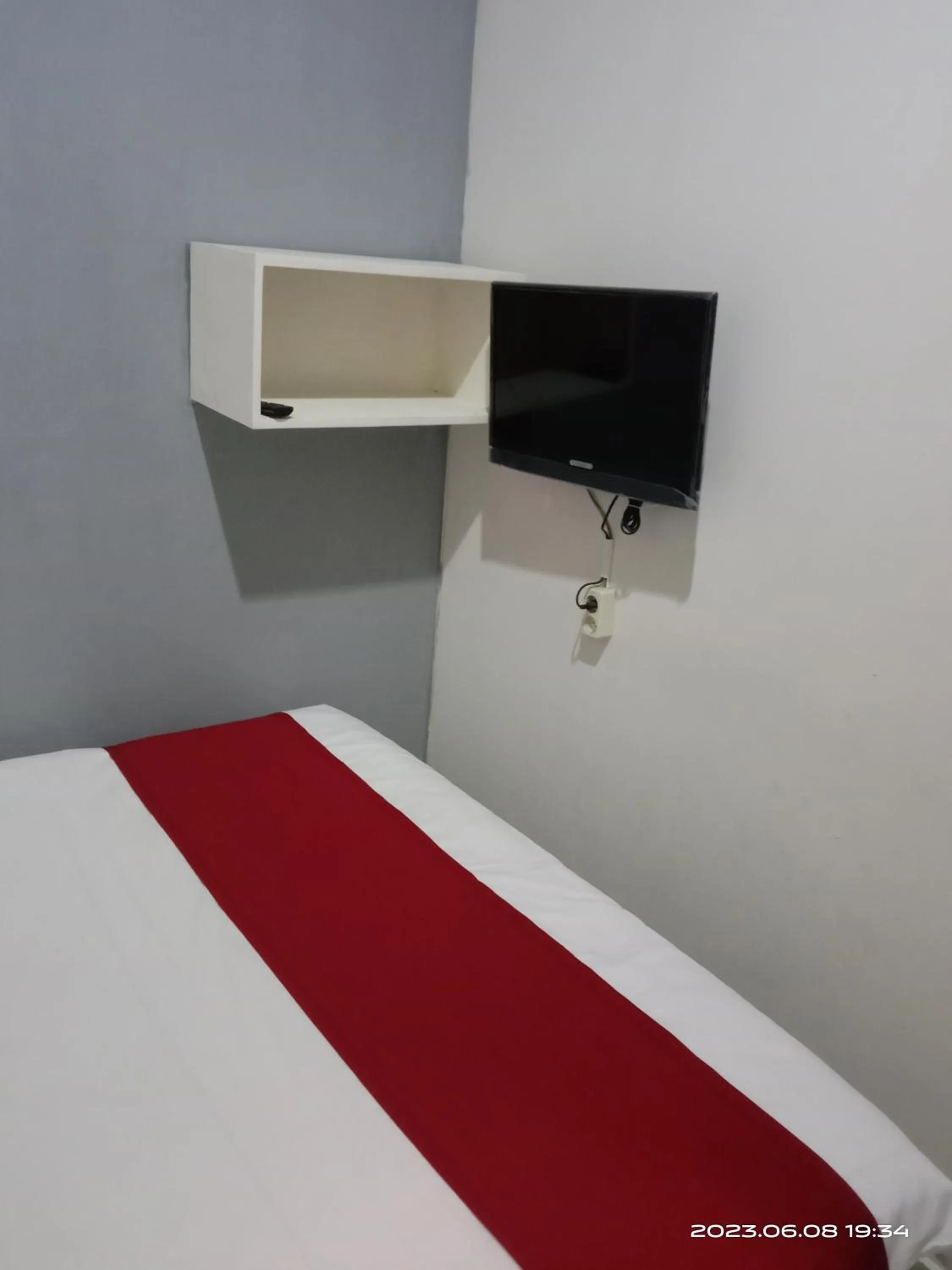 Bed in Poppies Senggigi Hostel