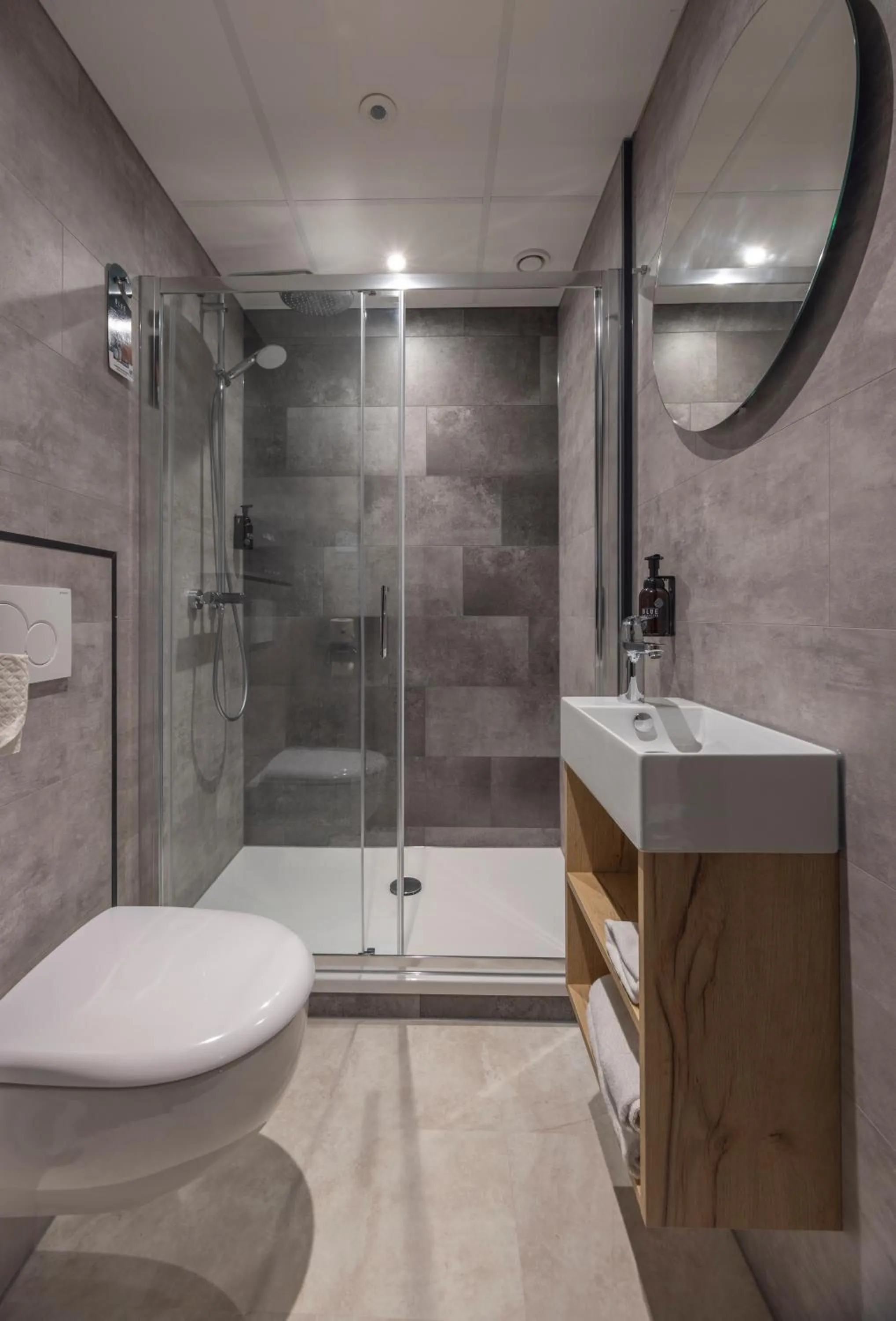 Bathroom in Fletcher Hotel-Restaurant Mooi Veluwe