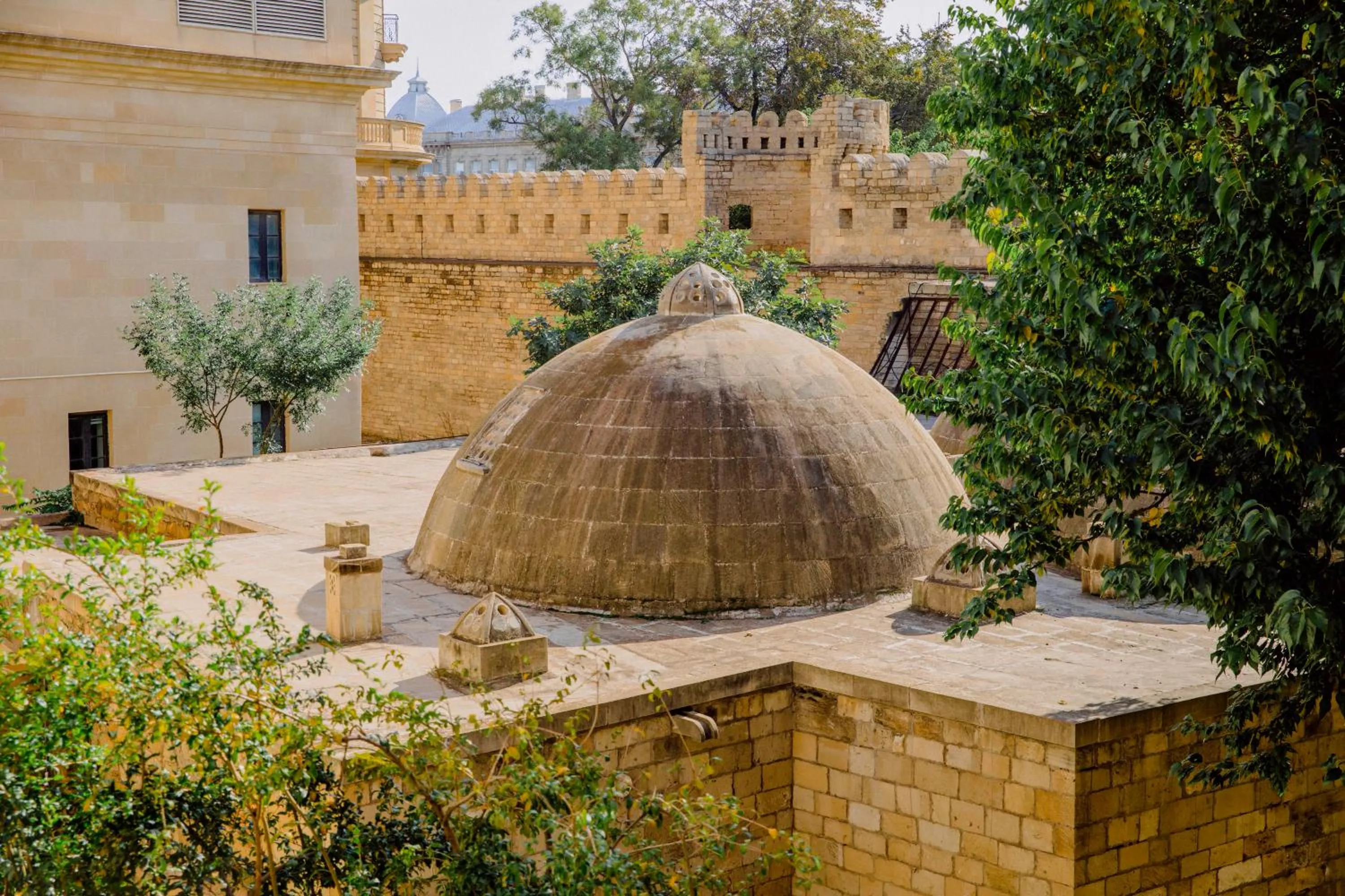 Property building in Royal Antique Boutique Hotel