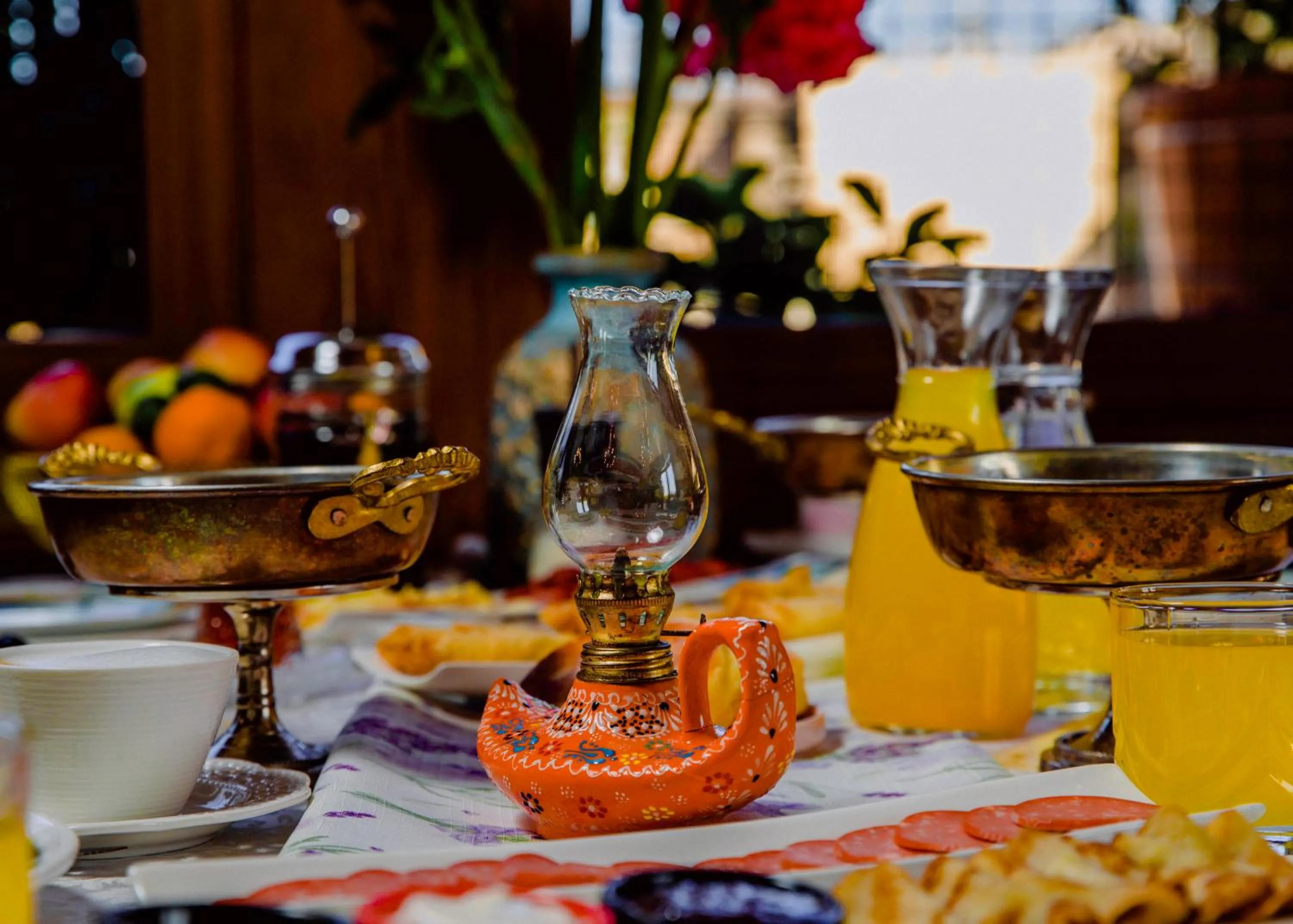 Food and drinks in Royal Antique Boutique Hotel