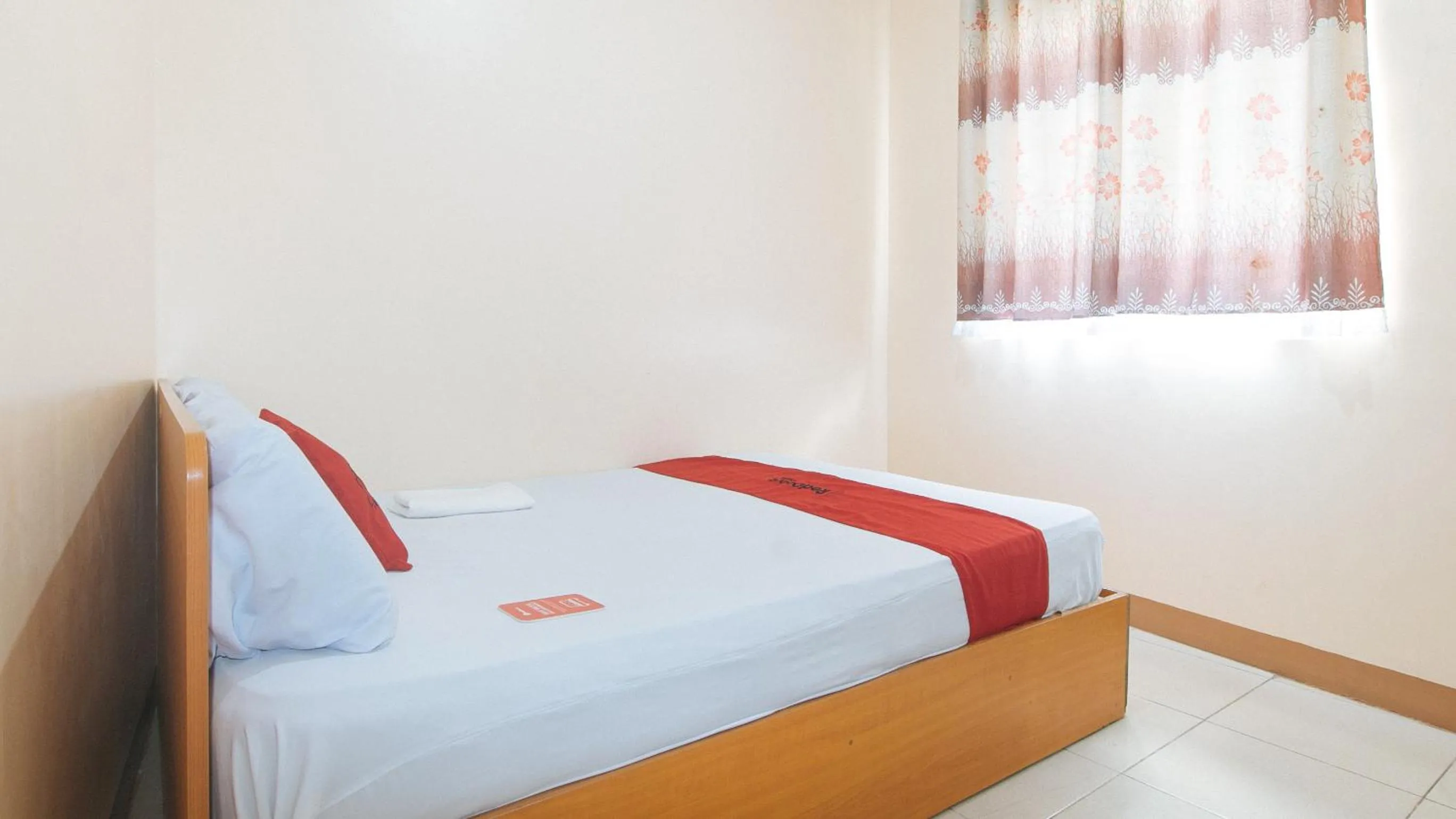 Bed in RedDoorz @ Asiana Pension Inn Mandaue City