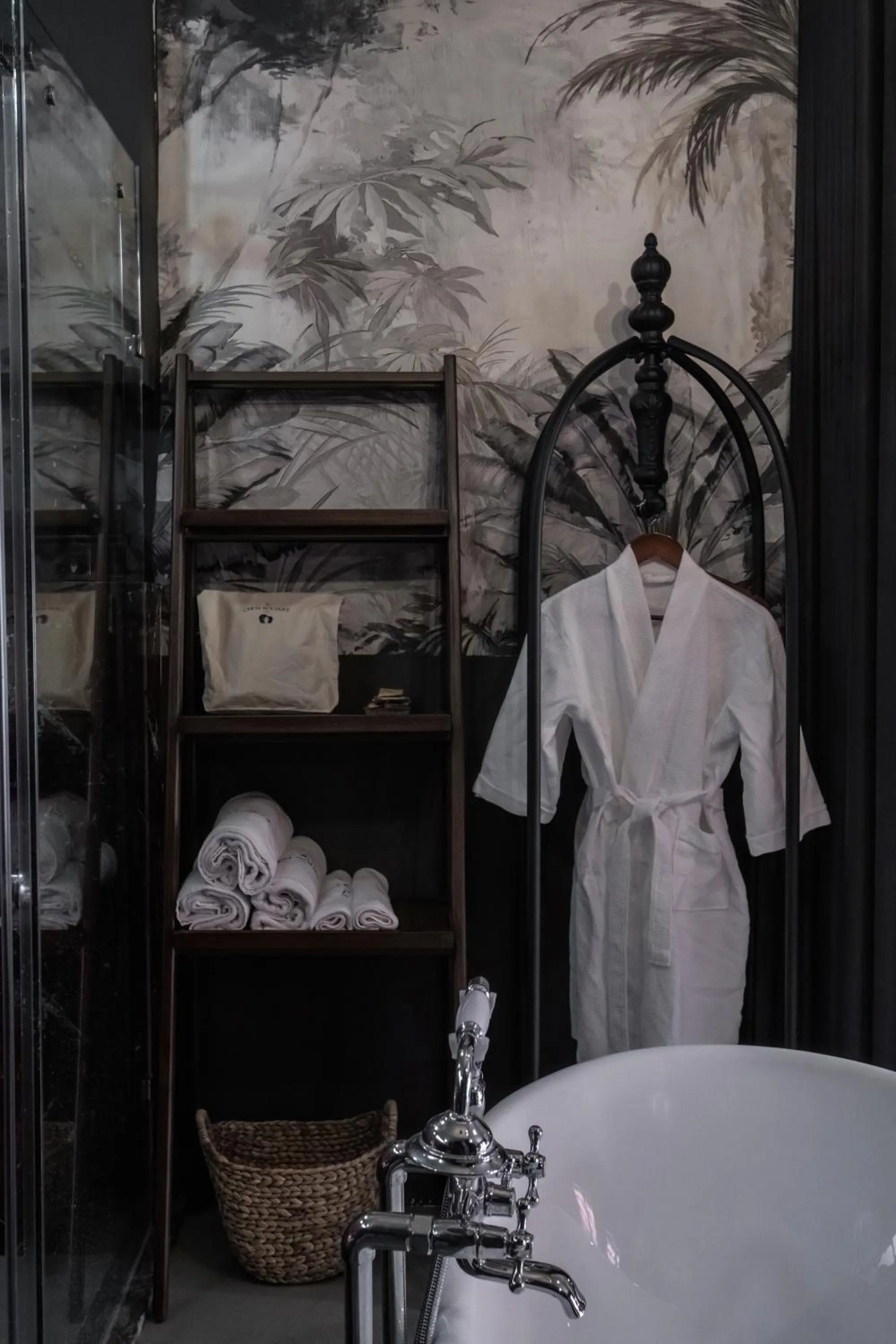 Shower in The Chum Boutique