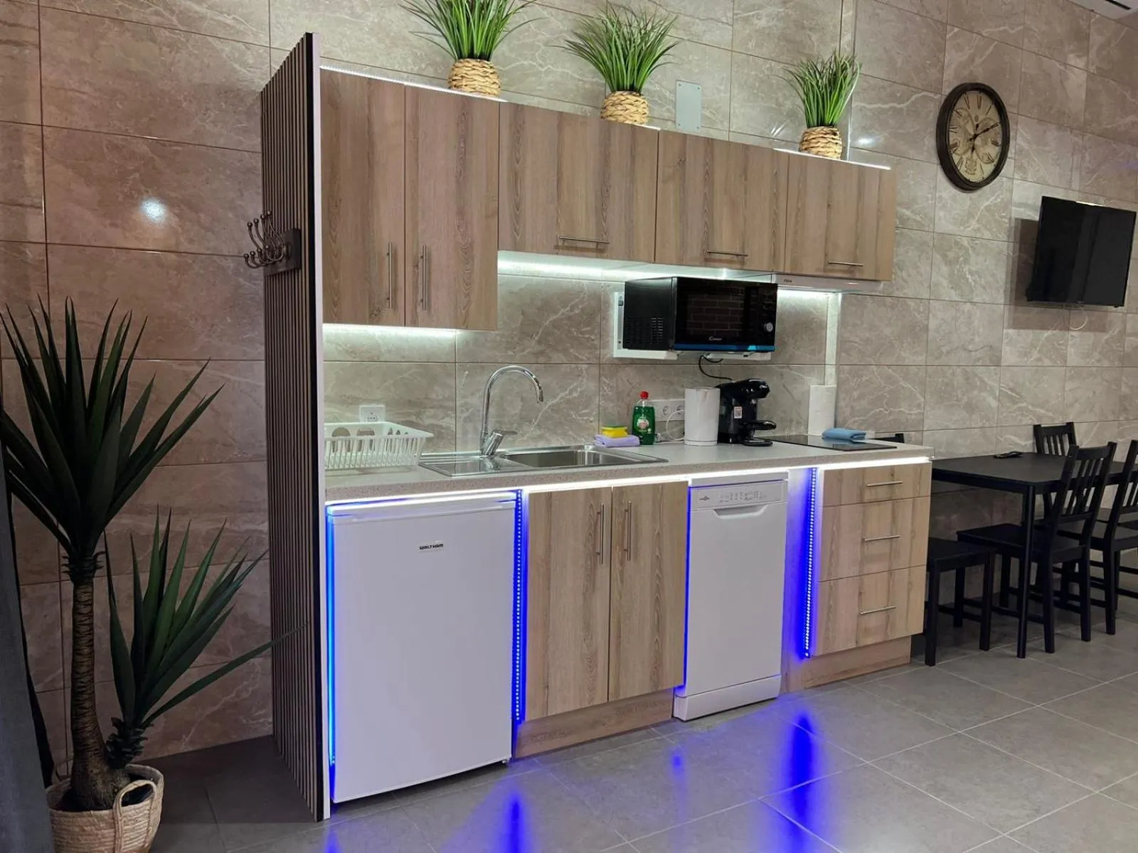 TV and multimedia in Carcaixent 24