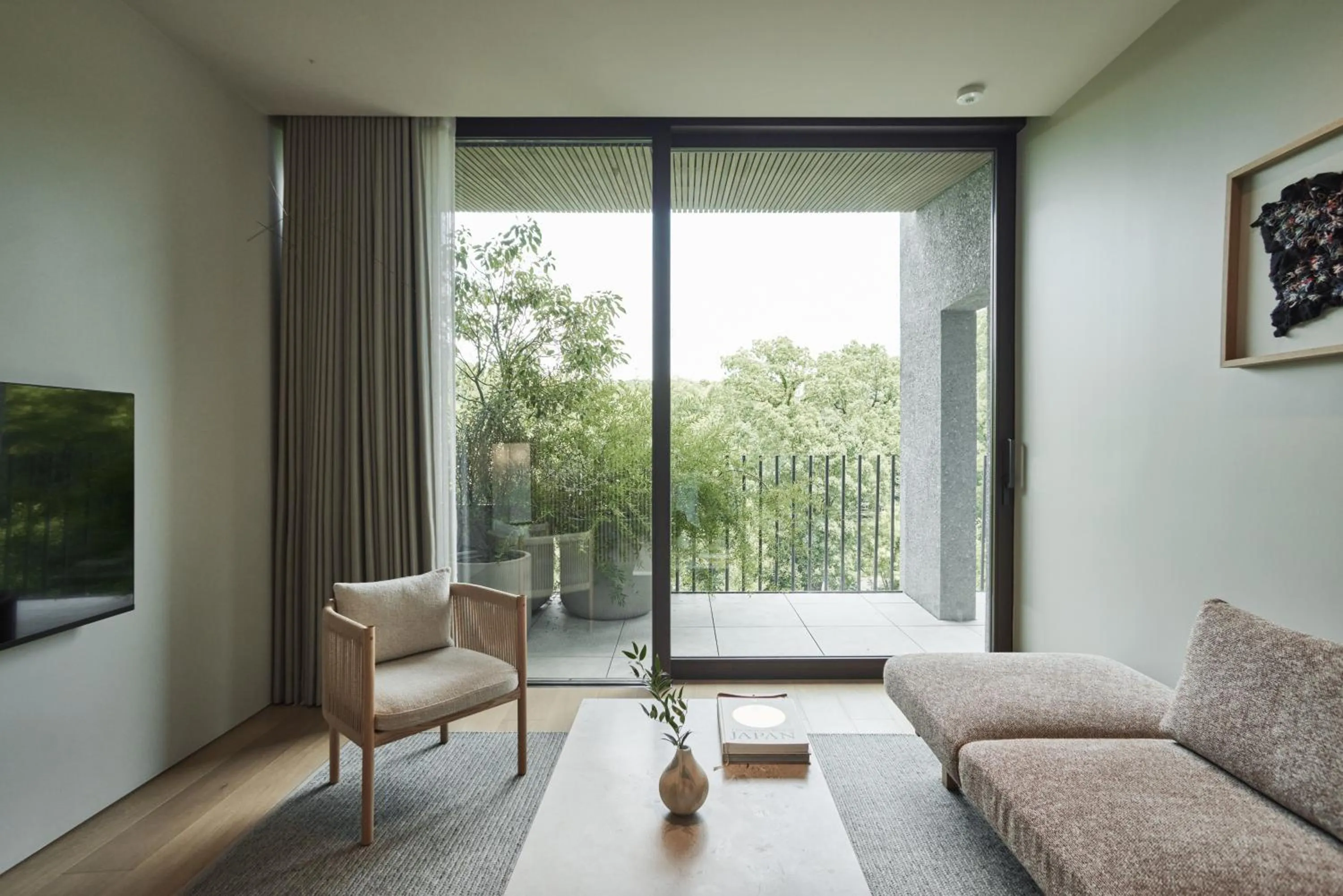 TV and multimedia in TRUNK(HOTEL) YOYOGI PARK