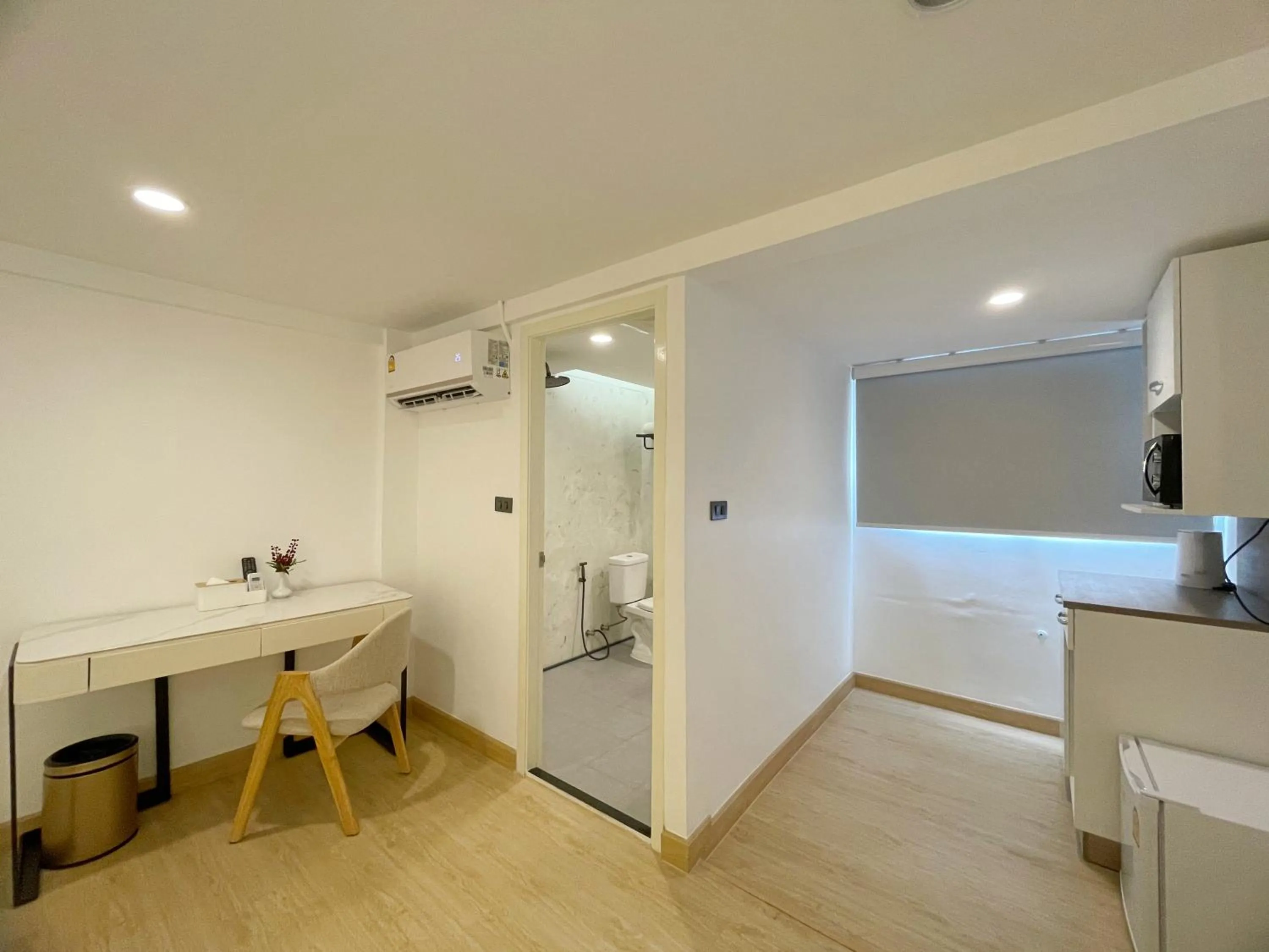 Bathroom in Arawana Express Sukhumvit 22