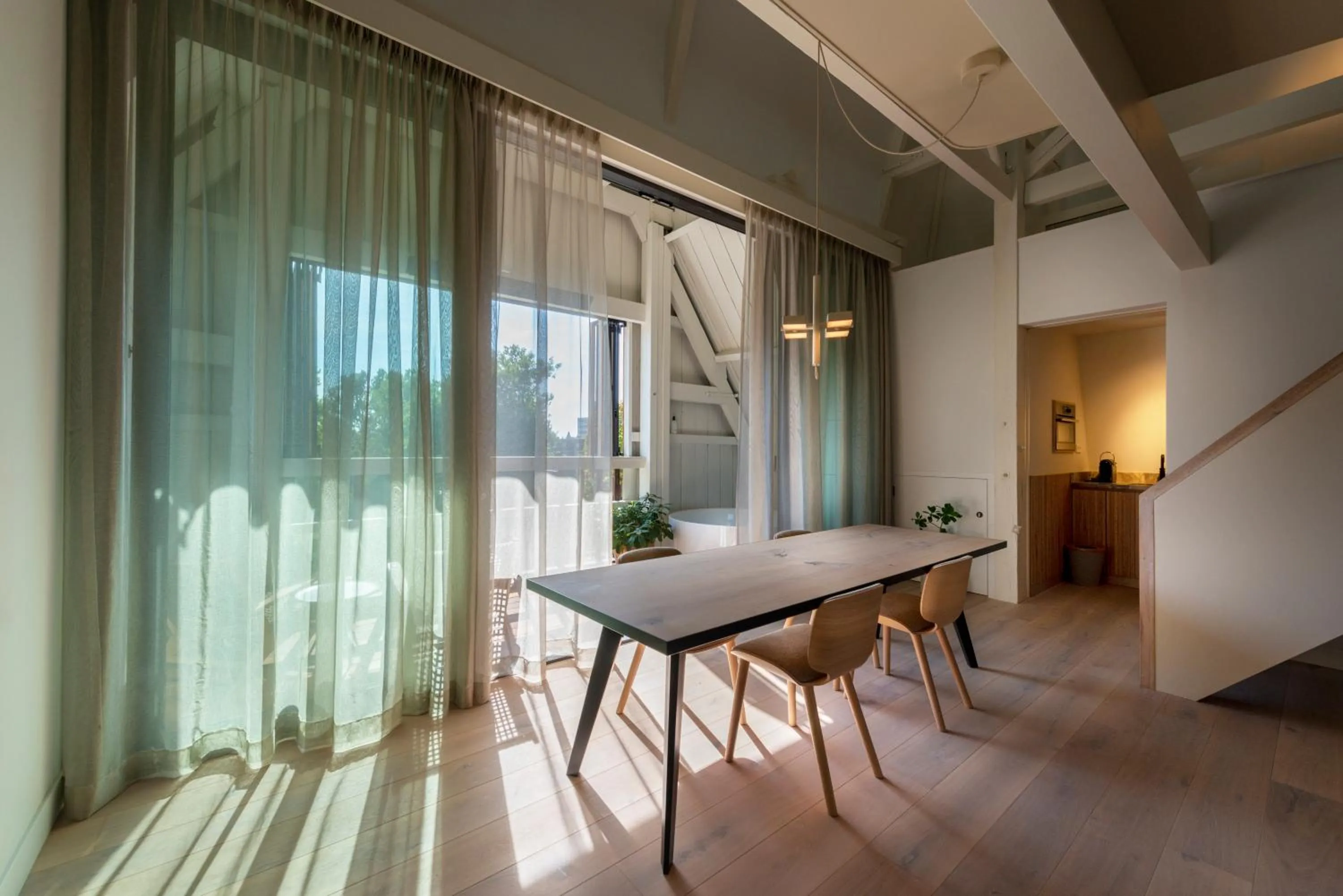 Dining area in Hotel Arena