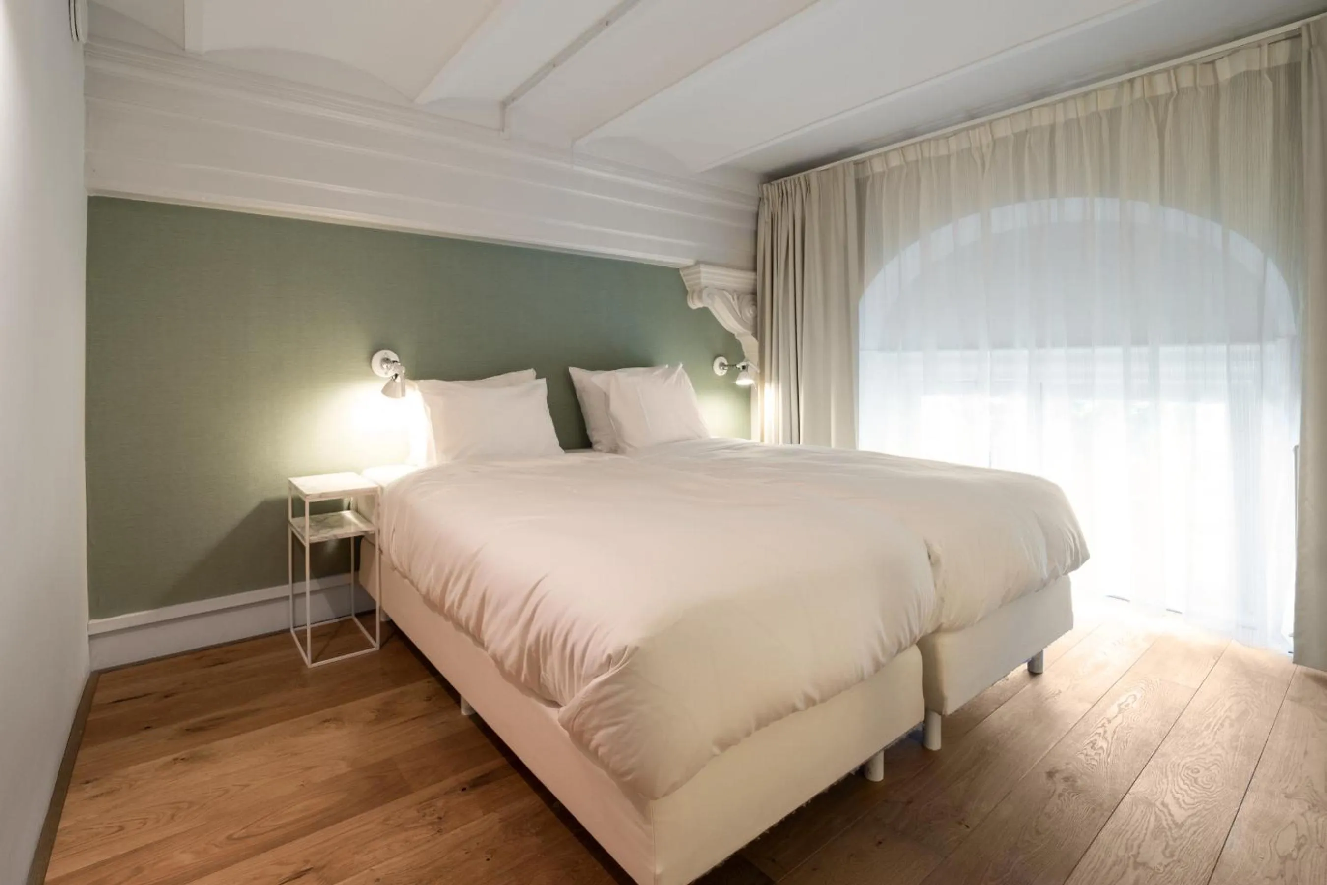 Bedroom, Bed in Hotel Arena