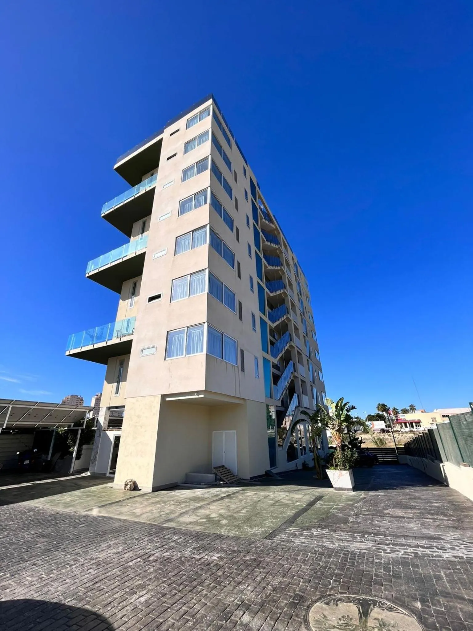 Property building in APARTAMENTOS OASIS DE LA CALA