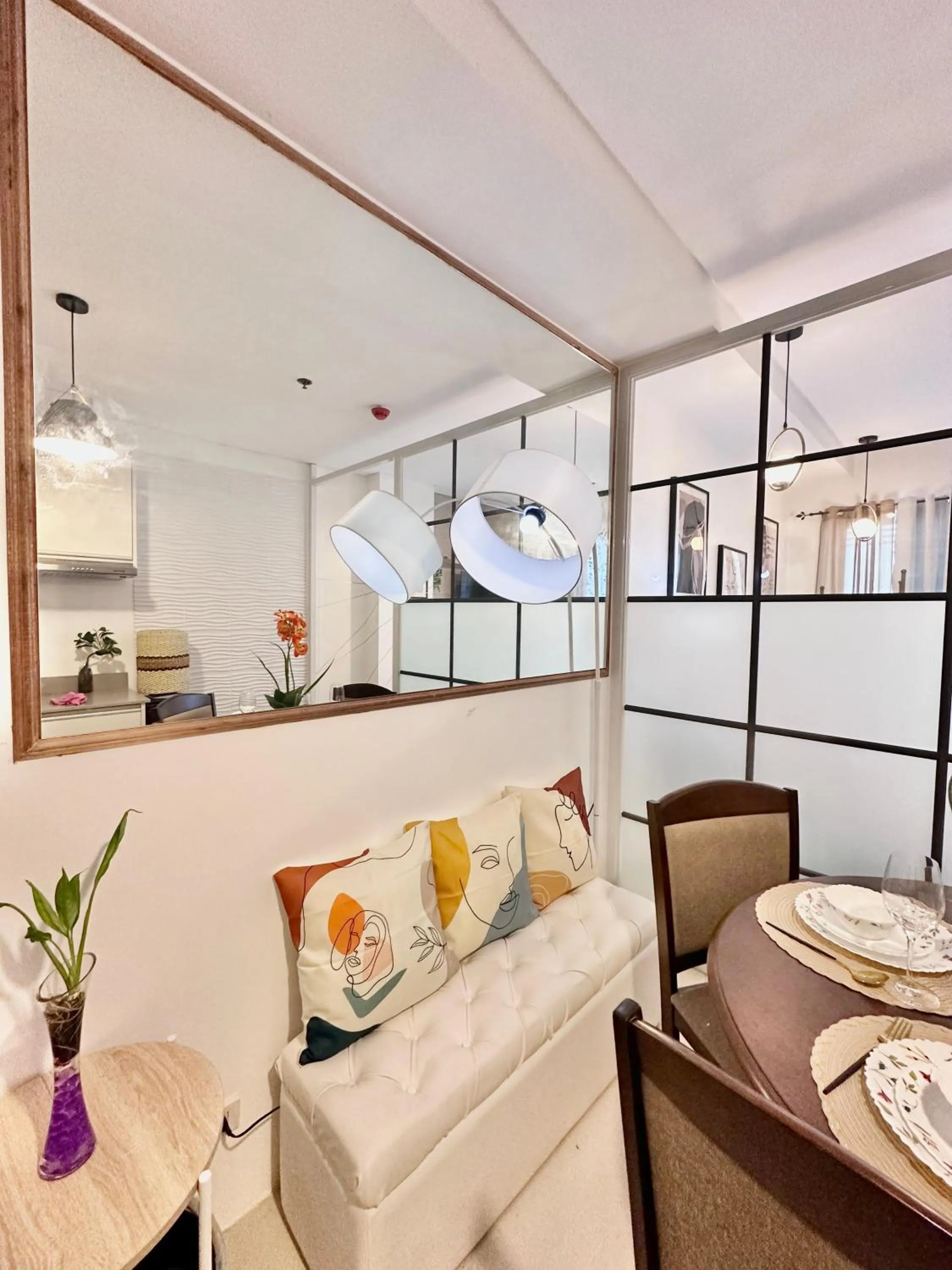 Scandinavian 1 BR beside SM CDO w POOL and Netflix