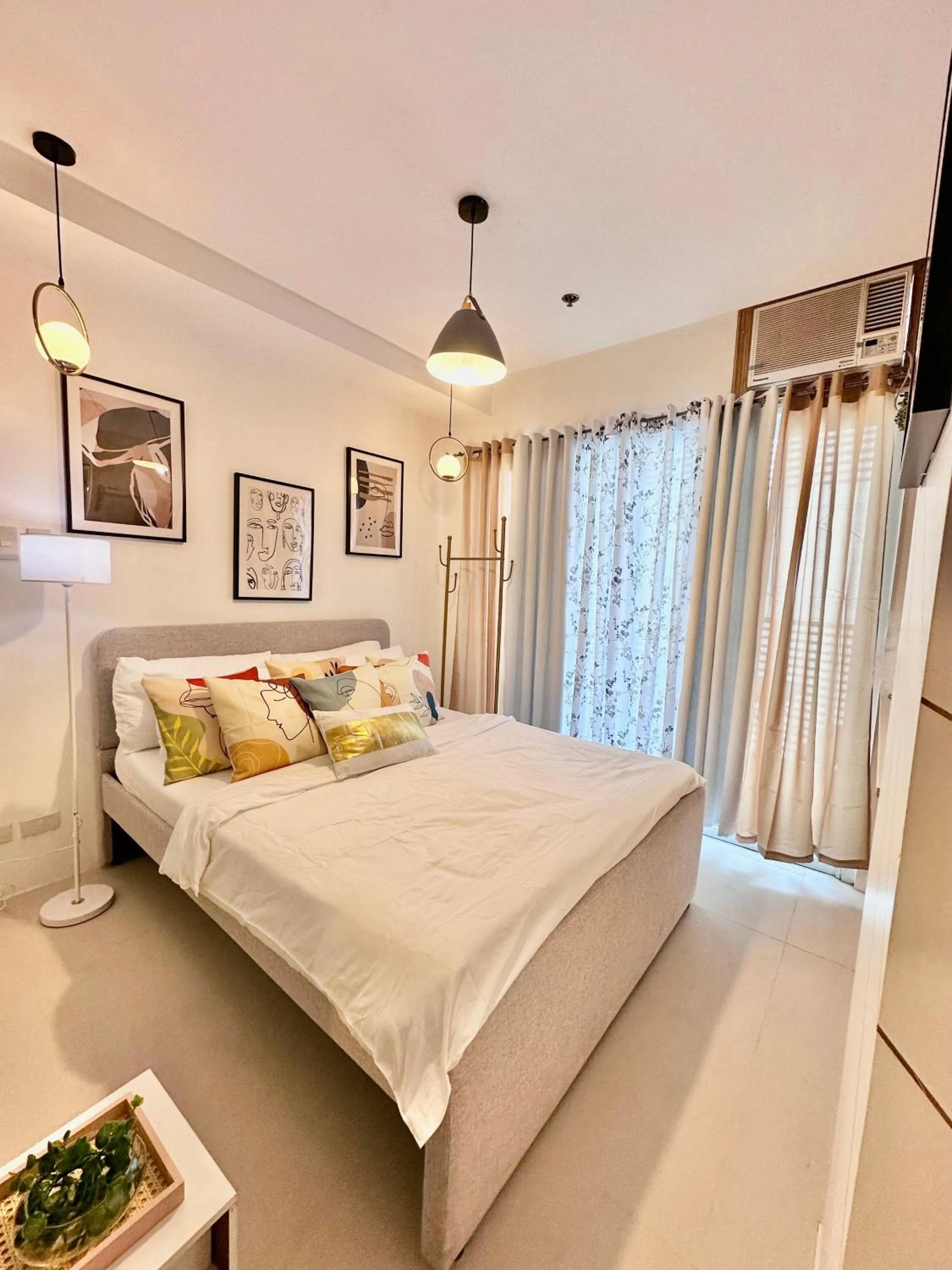 Bed in Scandinavian 1 BR beside SM CDO w POOL and Netflix