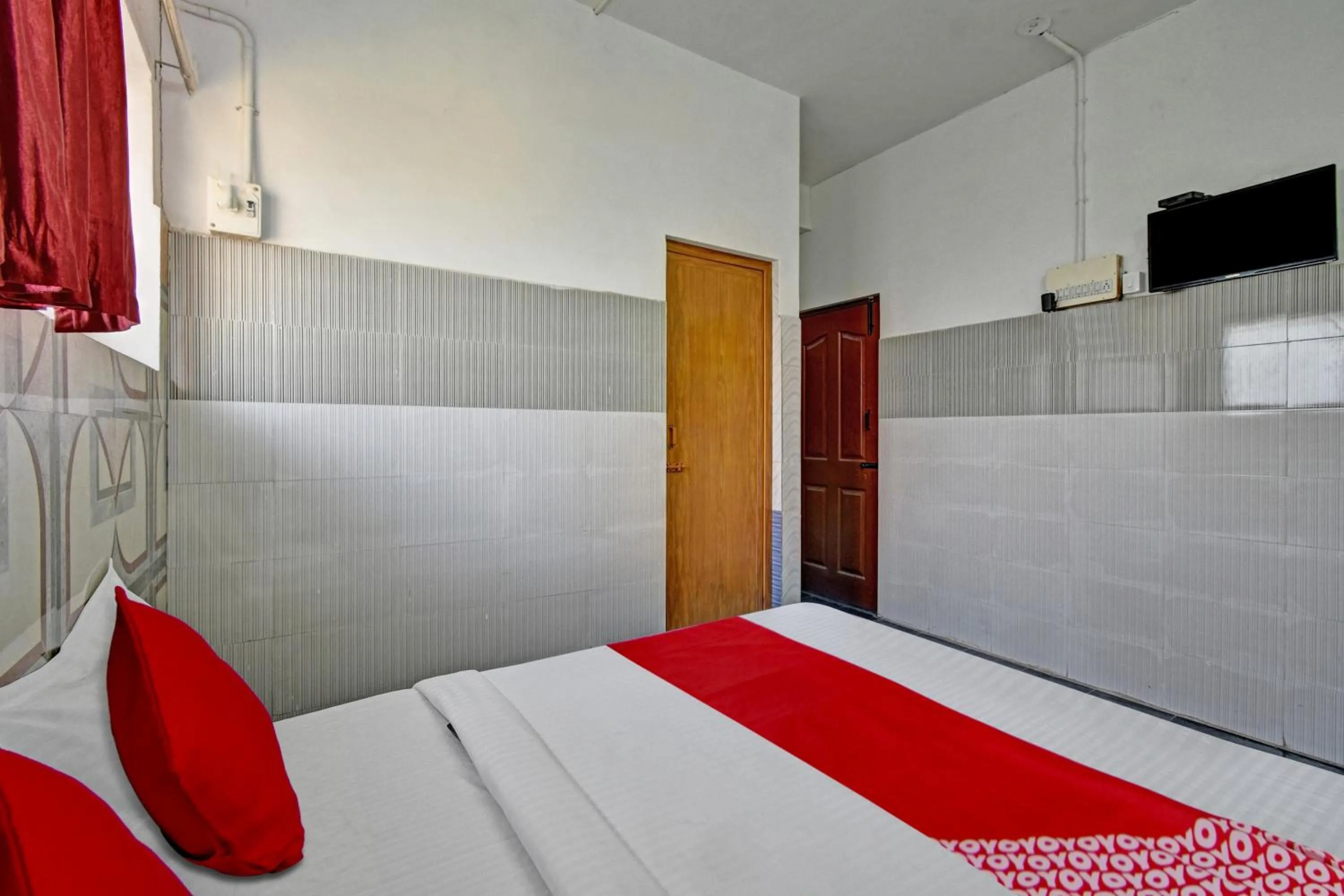 Bedroom, Bed in Hotel O RKR Residency
