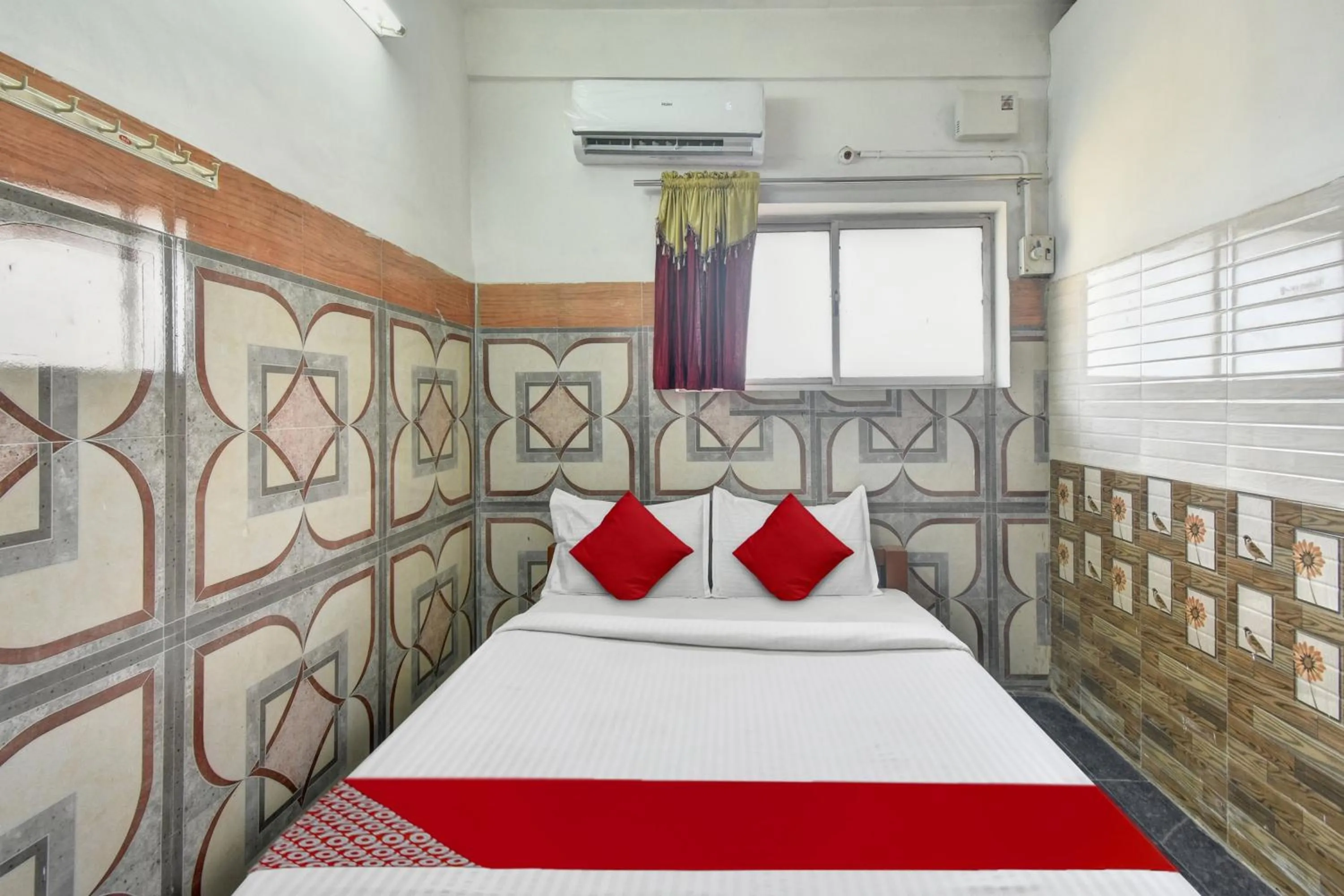 Bedroom, Bed in Hotel O RKR Residency