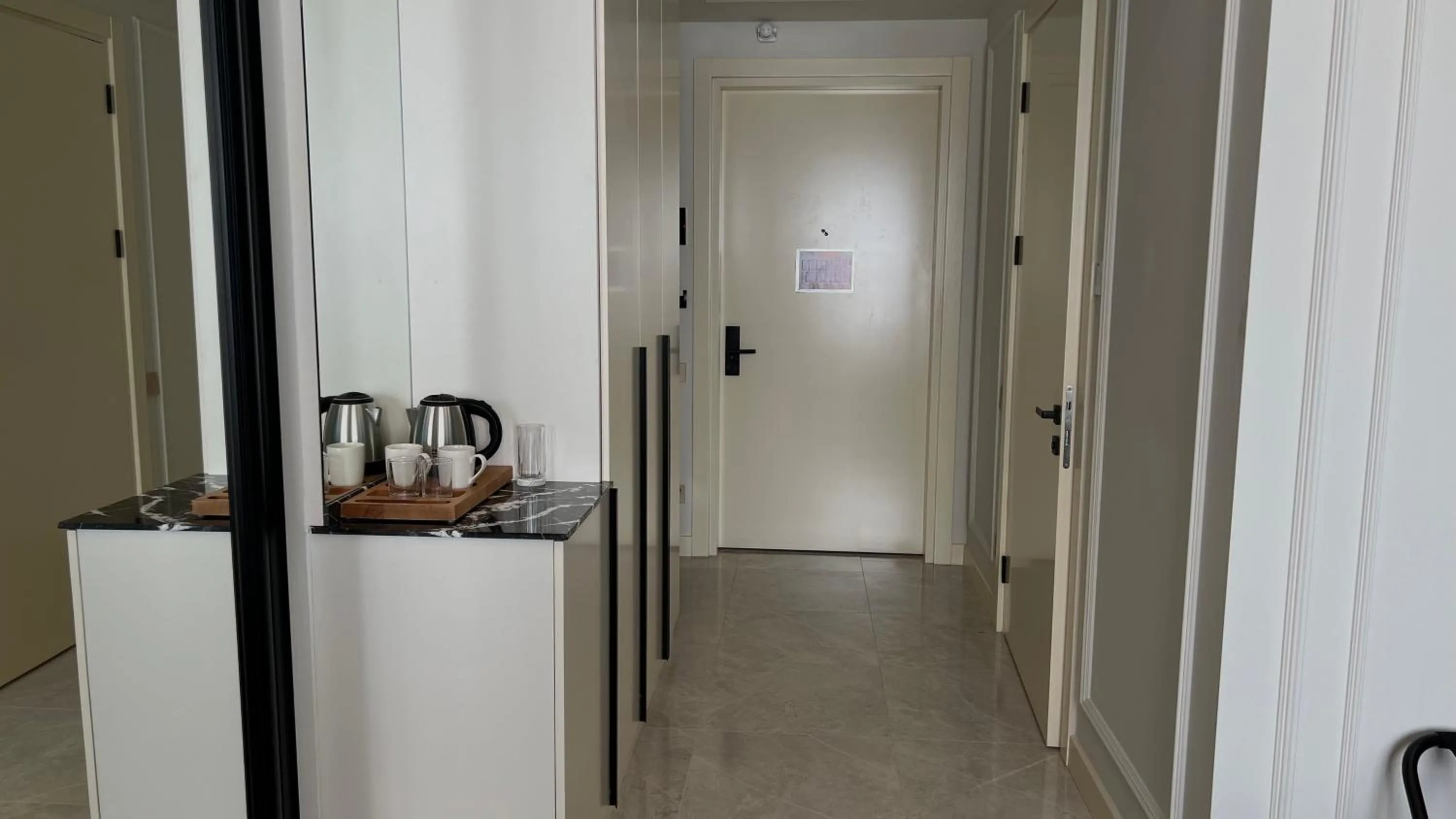 Coffee/tea facilities in Bentley Hotel Tashkent