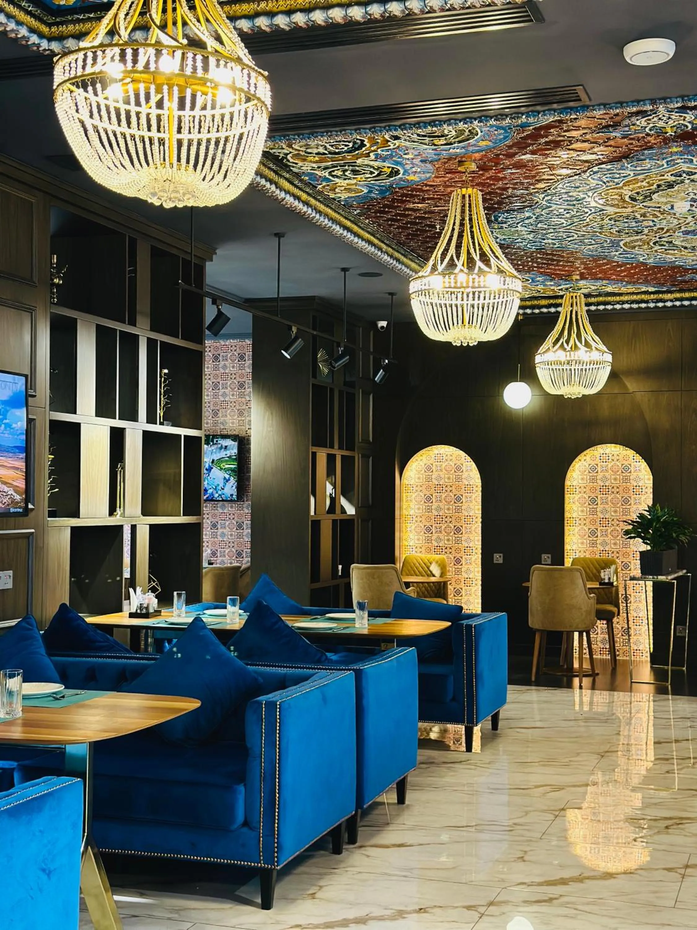 Restaurant/places to eat in Bentley Hotel Tashkent