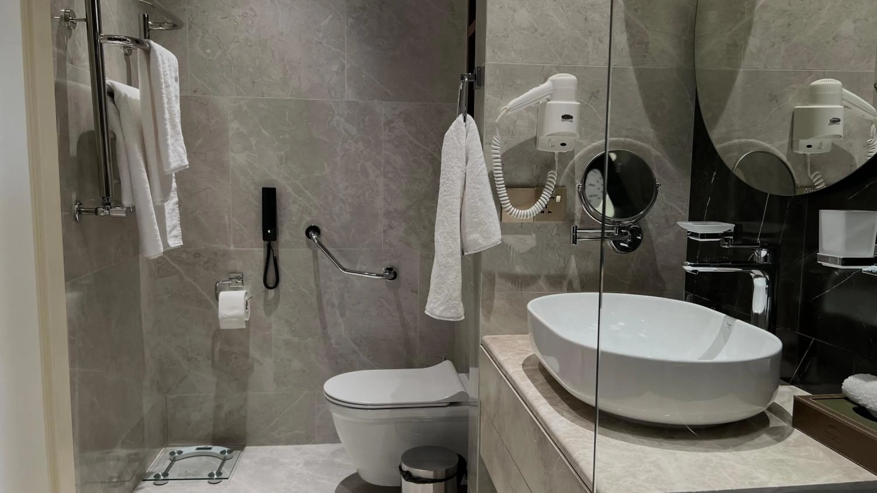 Bathroom in Bentley Hotel Tashkent