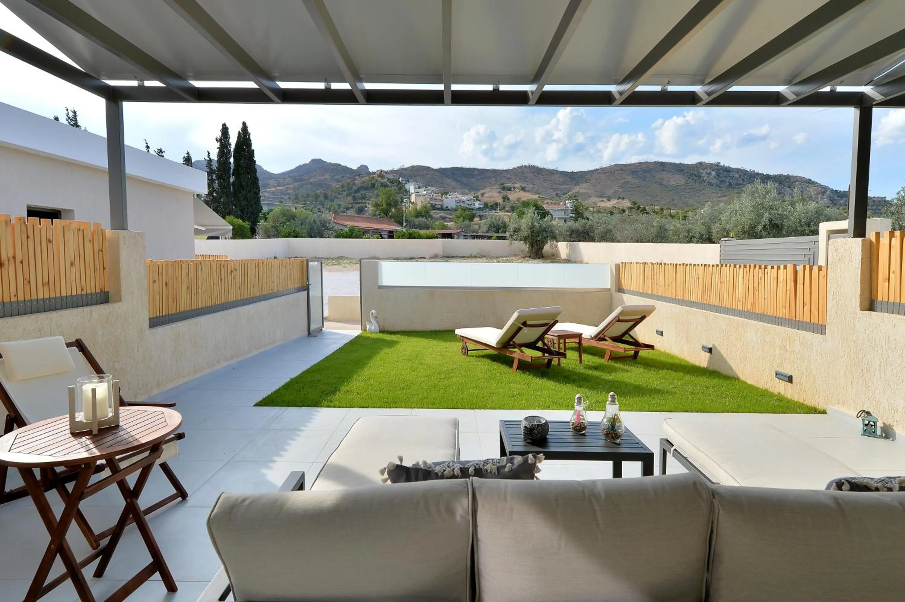 Property building in Swan Paradise Residences