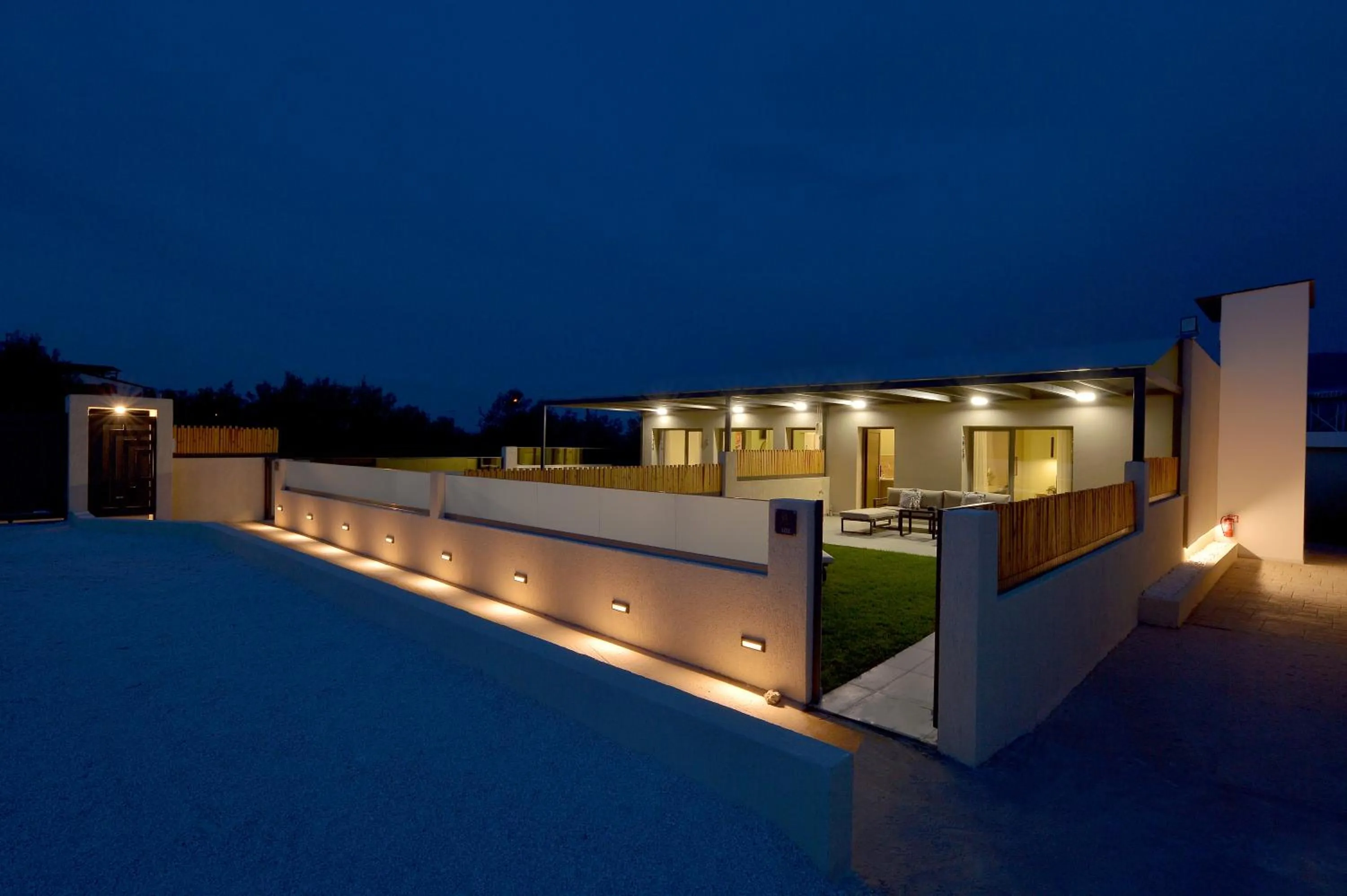 Property building in Swan Paradise Residences