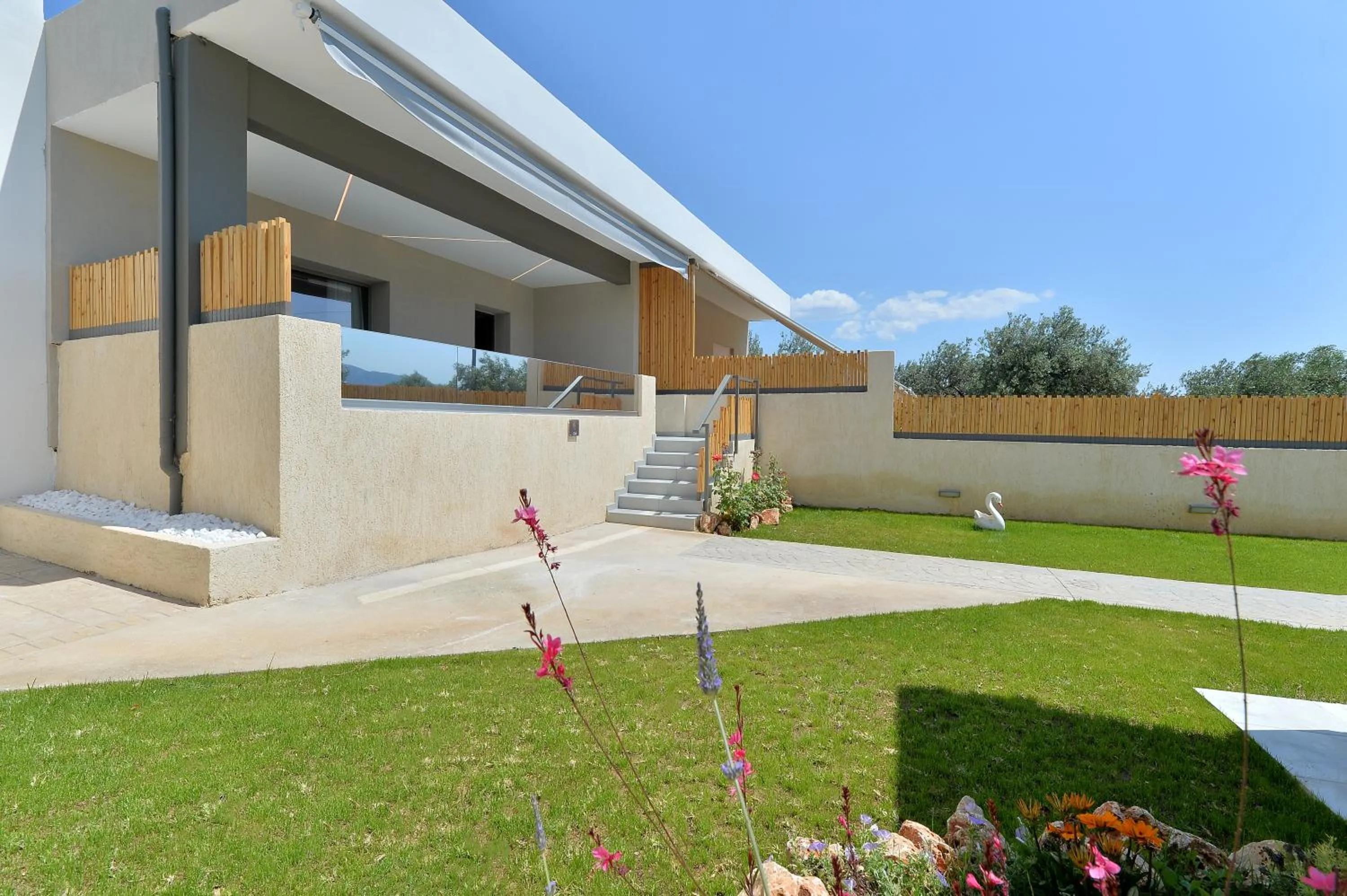 Property building in Swan Paradise Residences