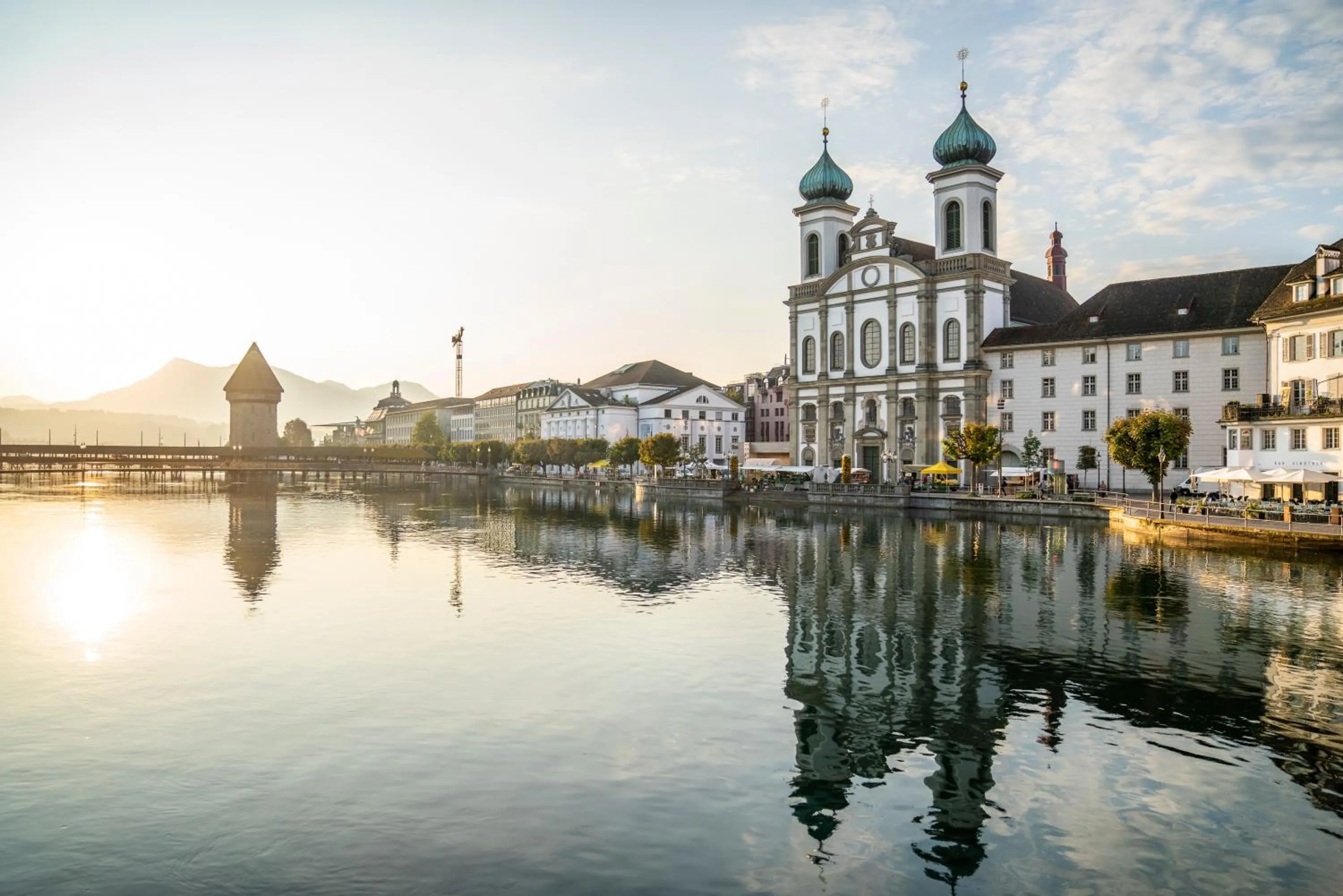 Nearby landmark in GLANDON Rooms Limelight - Self-Check-In