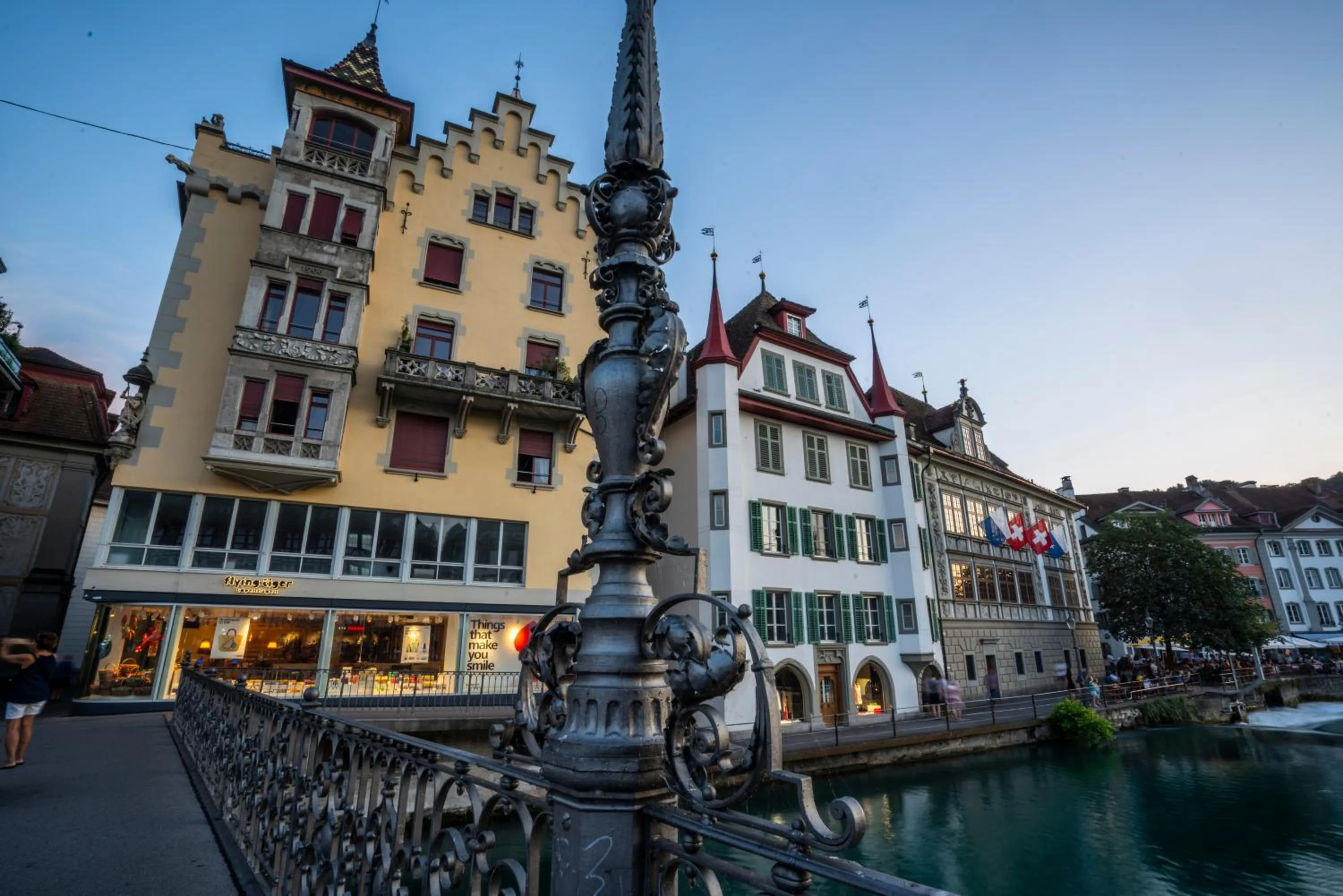 Nearby landmark in GLANDON Rooms Limelight - Self-Check-In