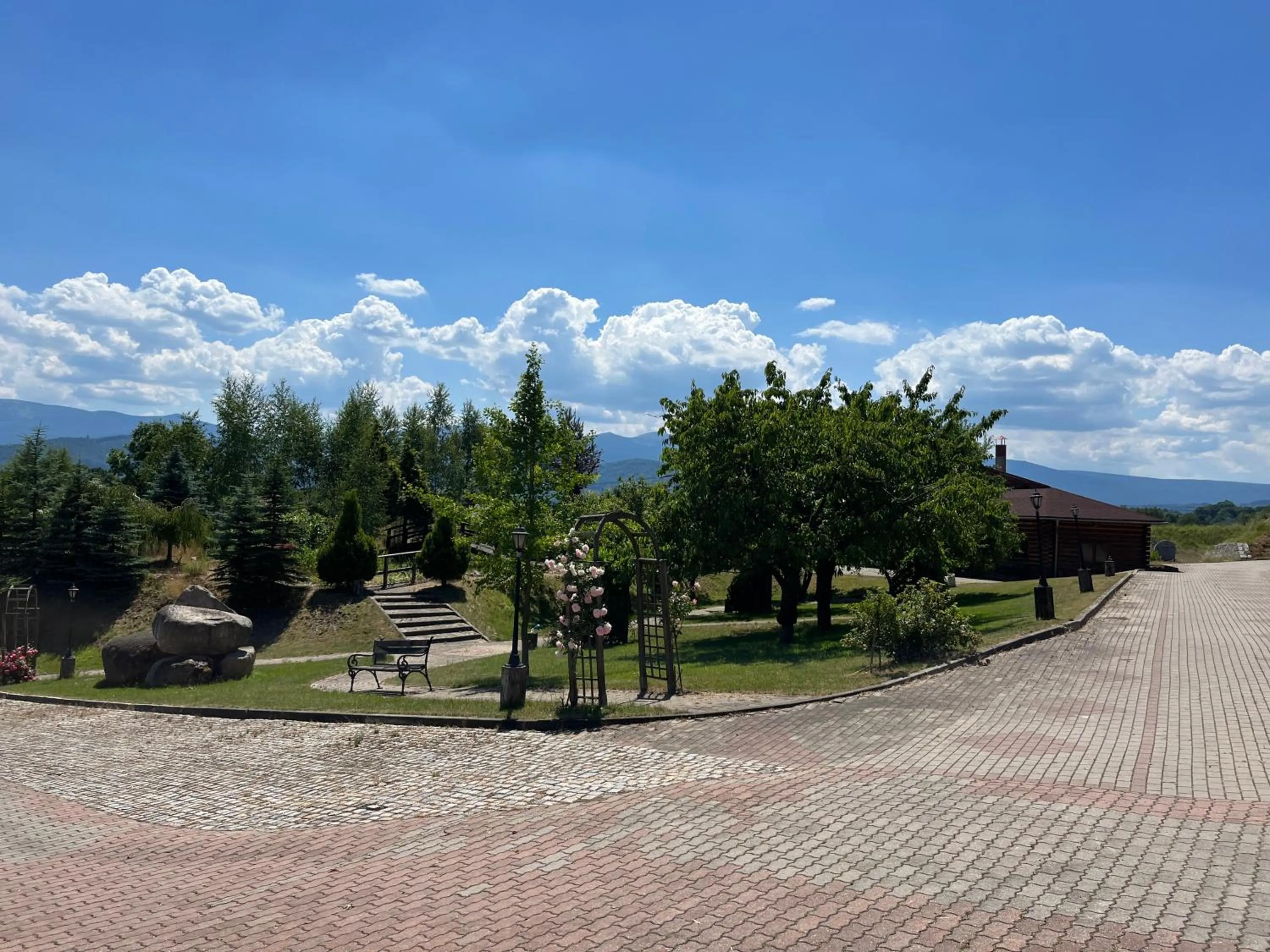 Garden in Kyriad Karkonosze