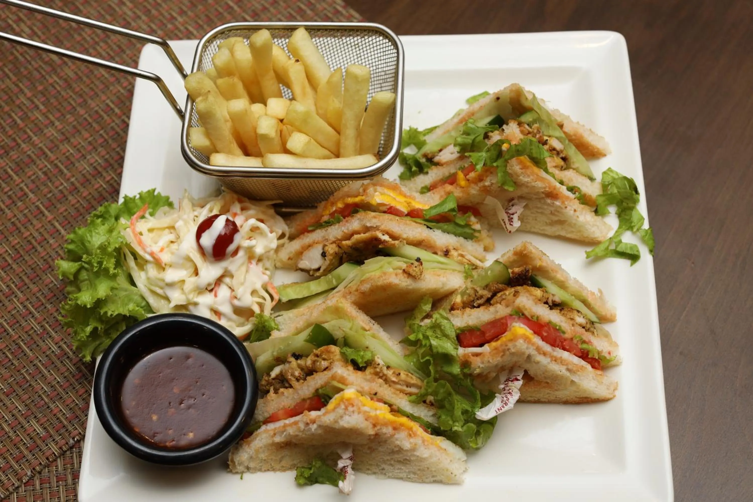 Food and drinks in Magnum Inn