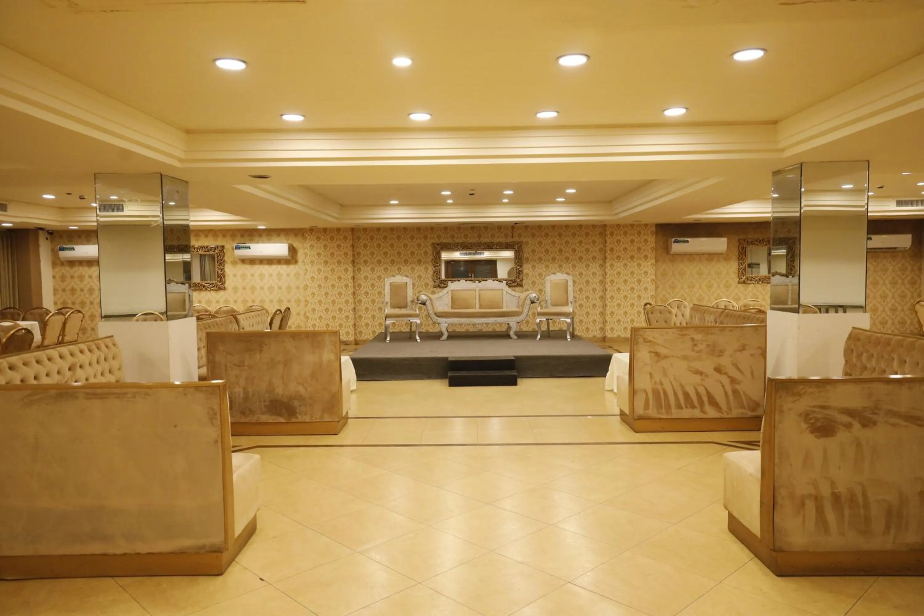 Banquet/Function facilities in Magnum Inn