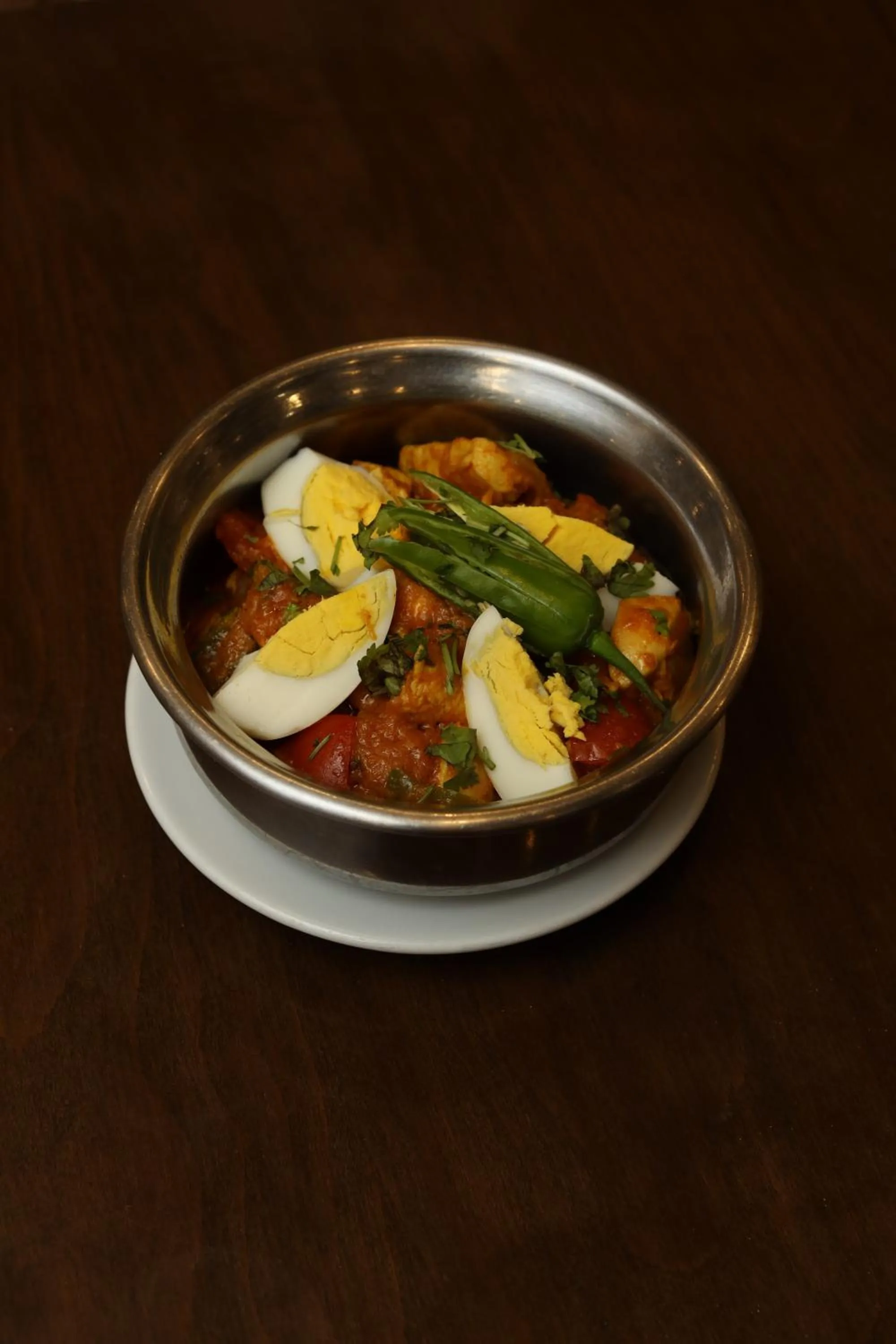 Restaurant/places to eat in Magnum Inn