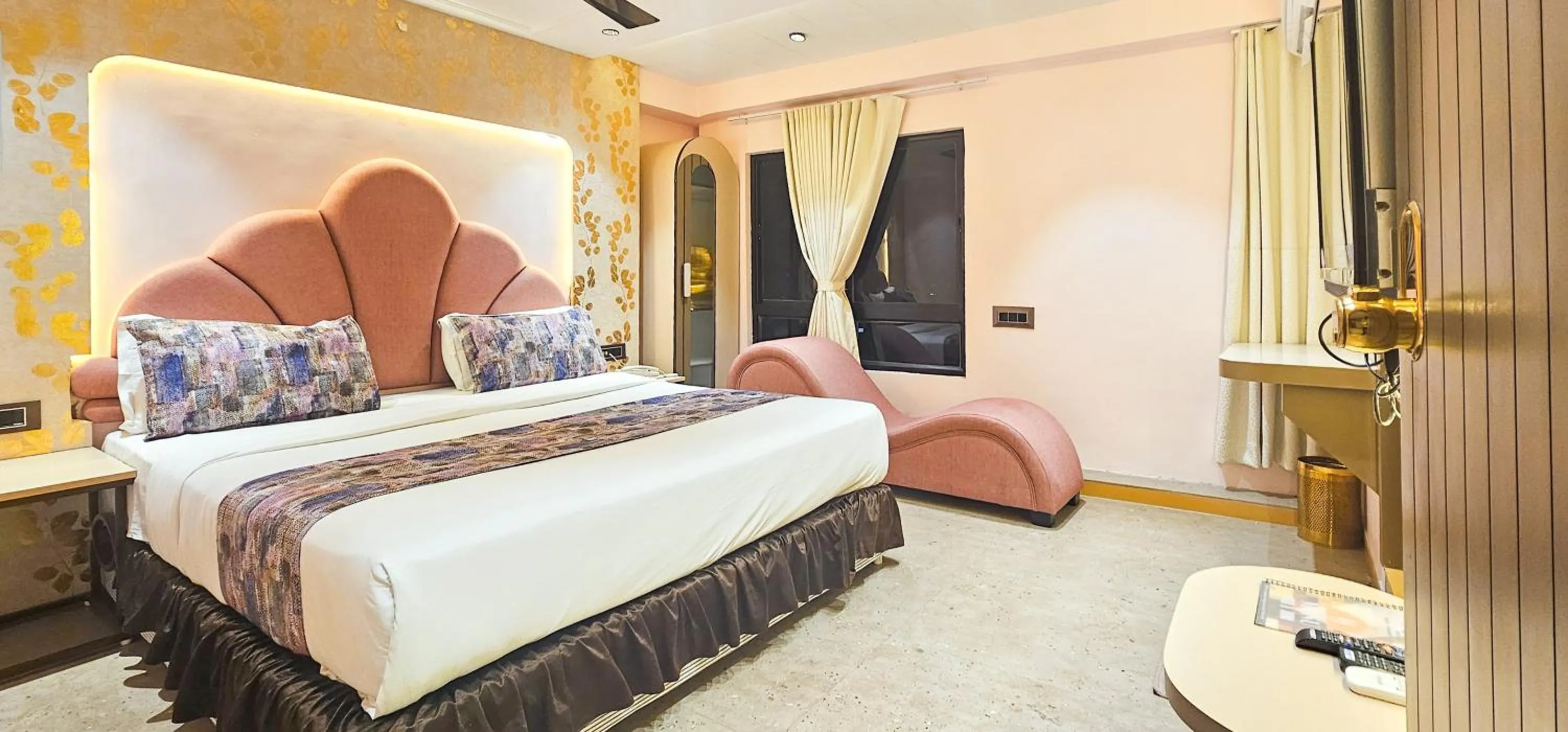 Bed in Hotel Nova Bling