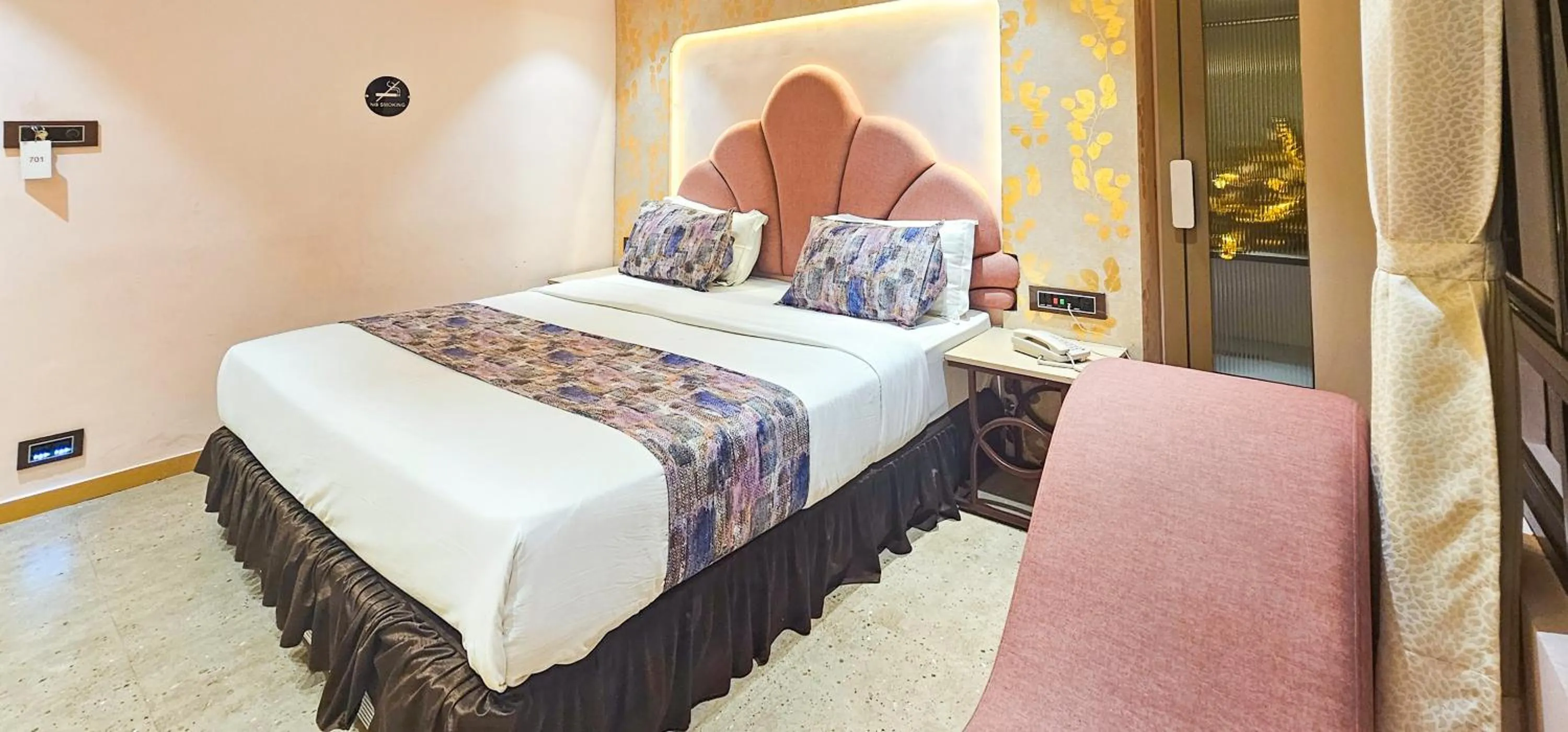 Bed in Hotel Nova Bling