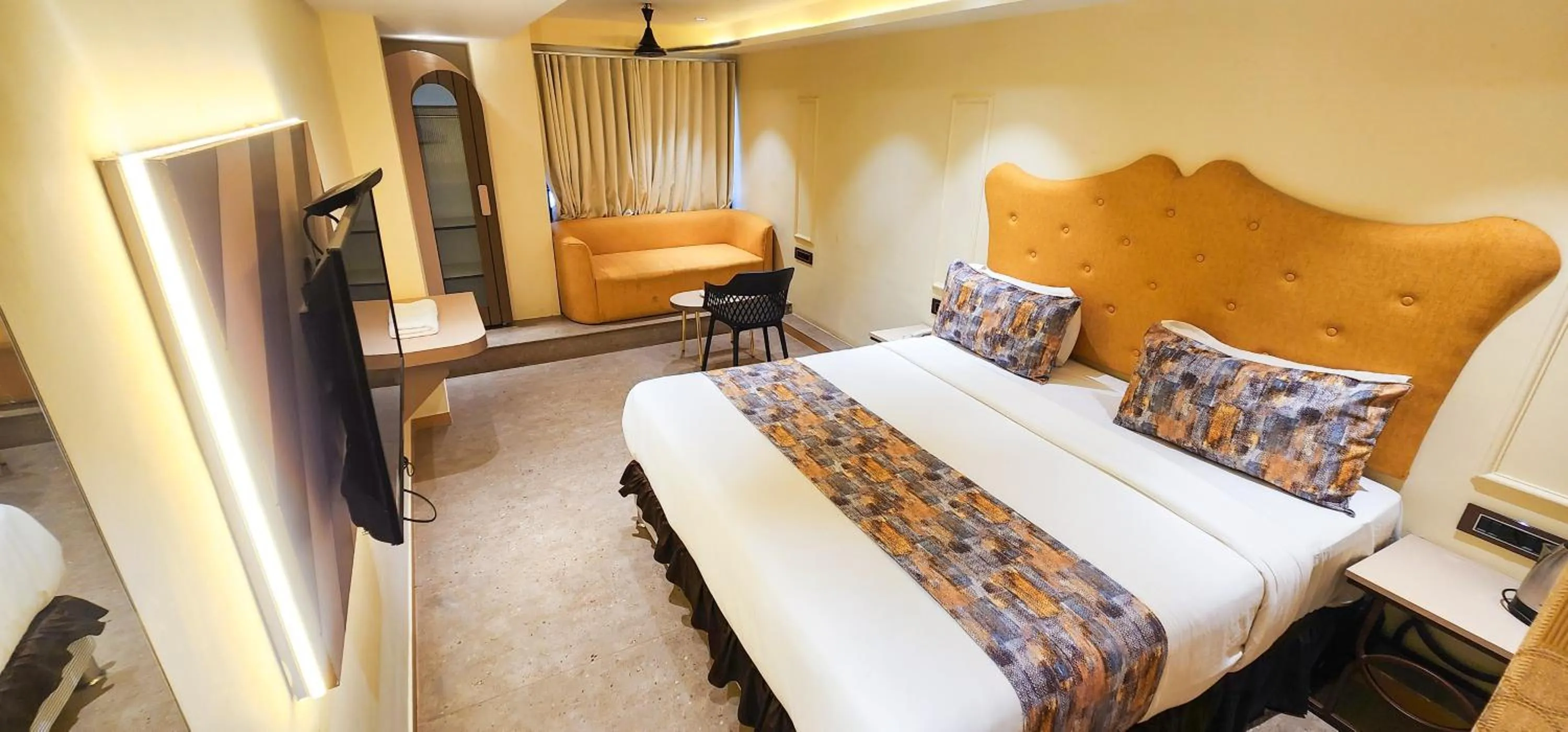 Bathroom, Bed in Hotel Nova Bling