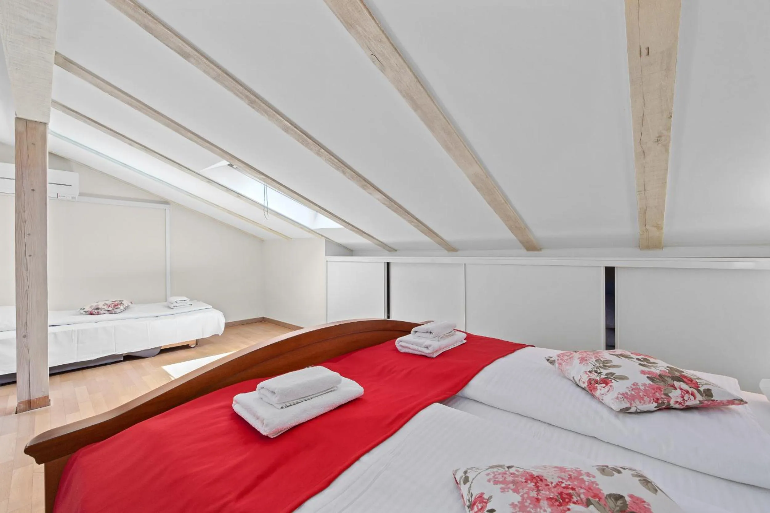 Bedroom, Bed in Minerva Hotel