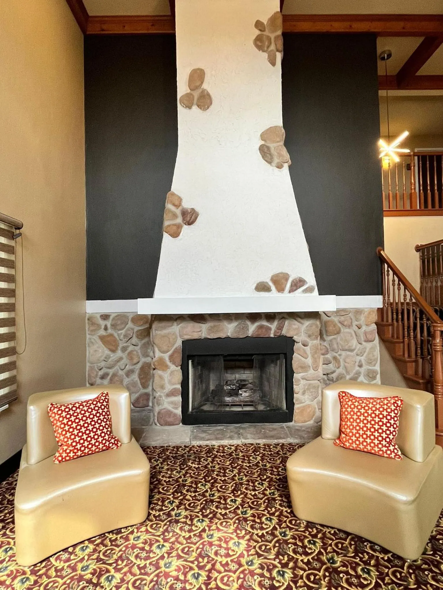 Seating area in Grandstay Hotel & Suites