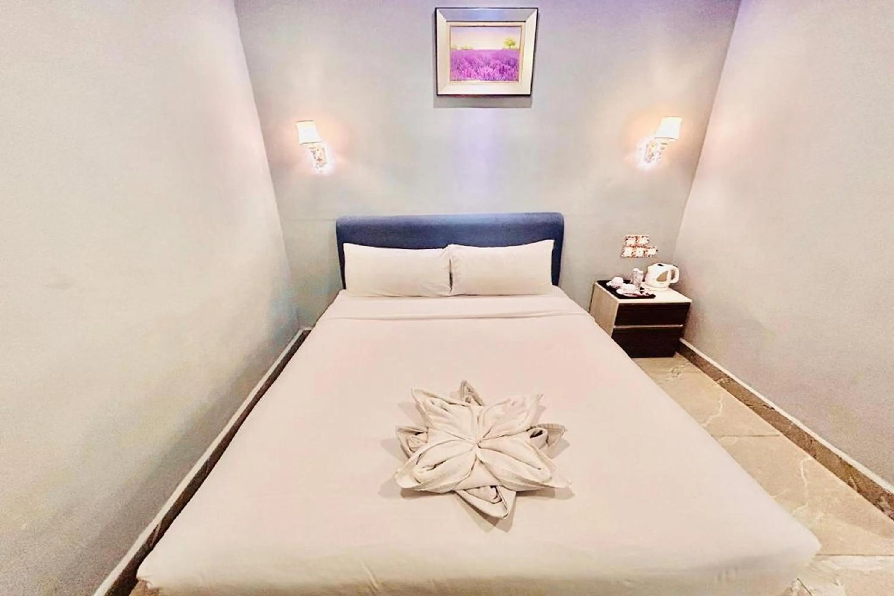 Bedroom, Bed in Hotel Dlima Inn Bukit Bintang