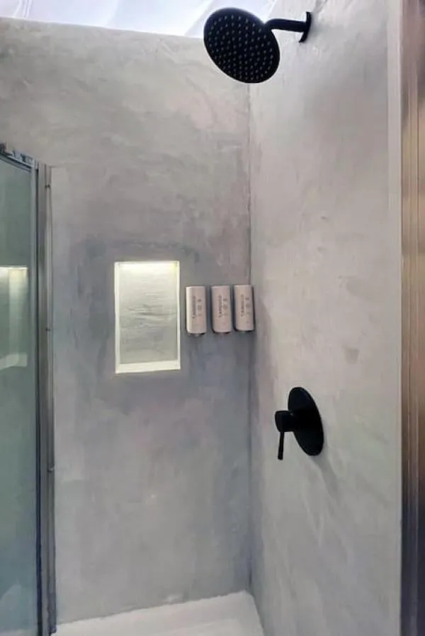 Missing Hotel