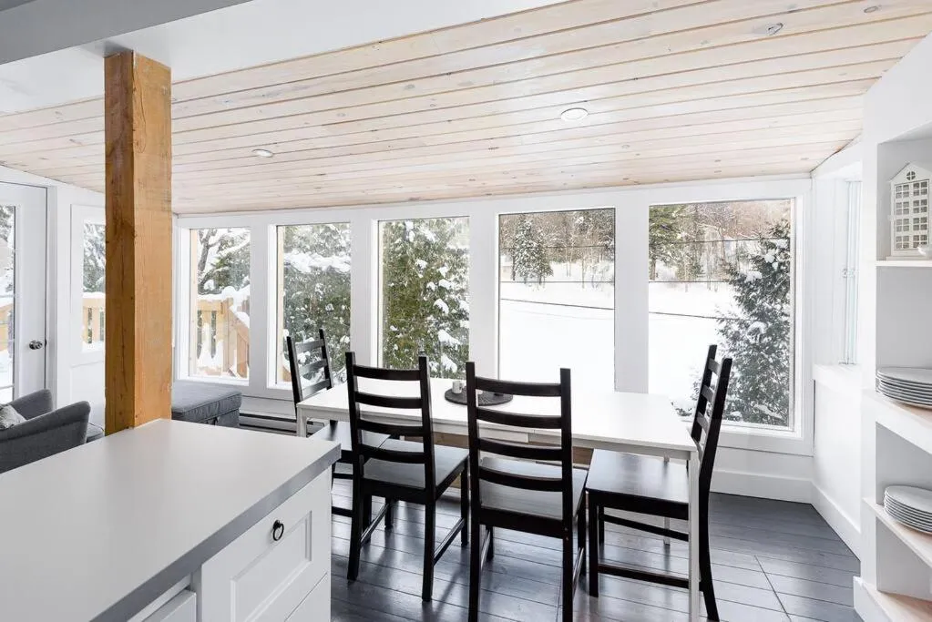 Nature et tranquilité à une heure de Montréal, vue sur le lac