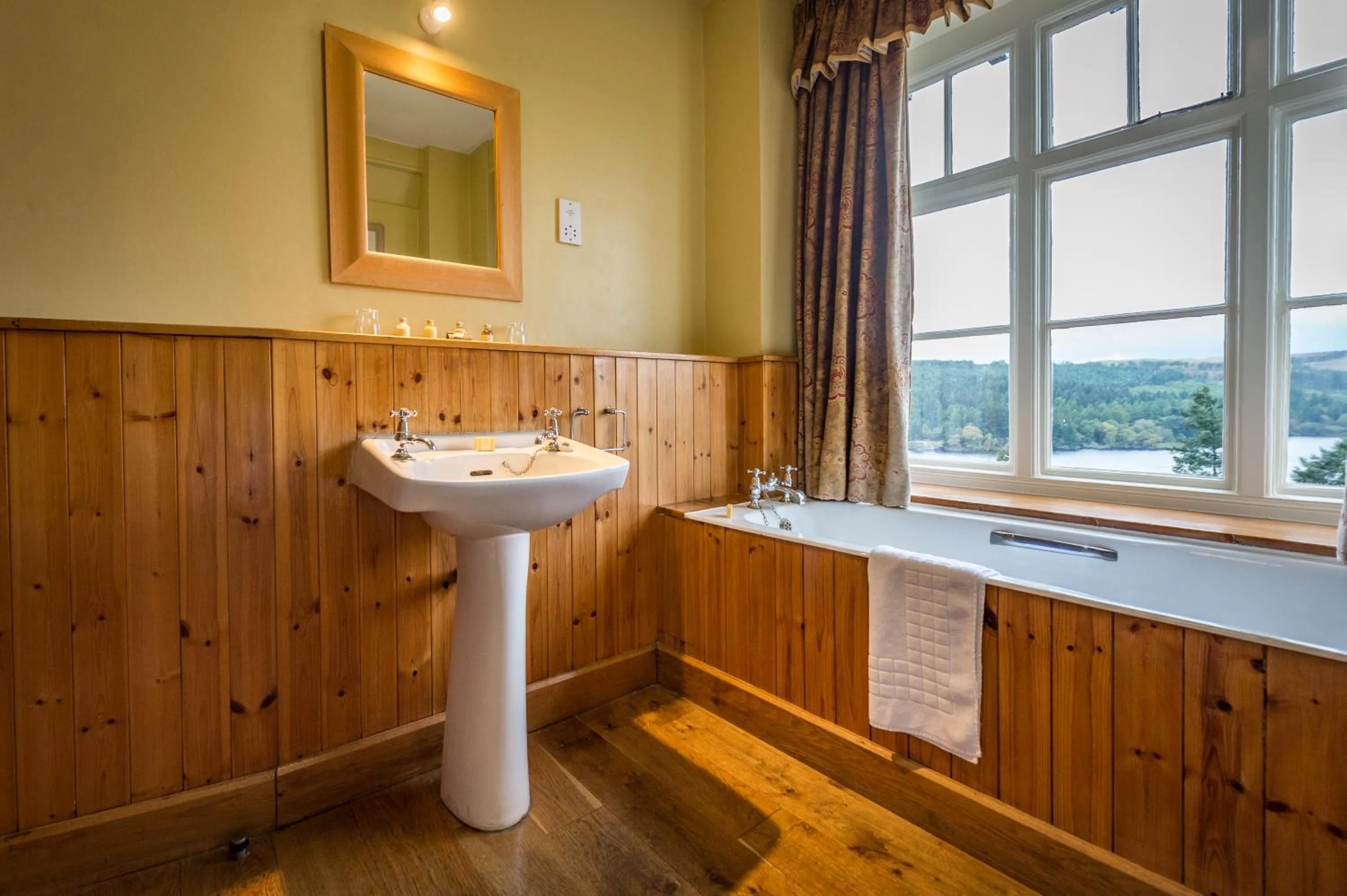 Lake Vyrnwy Hotel & Spa