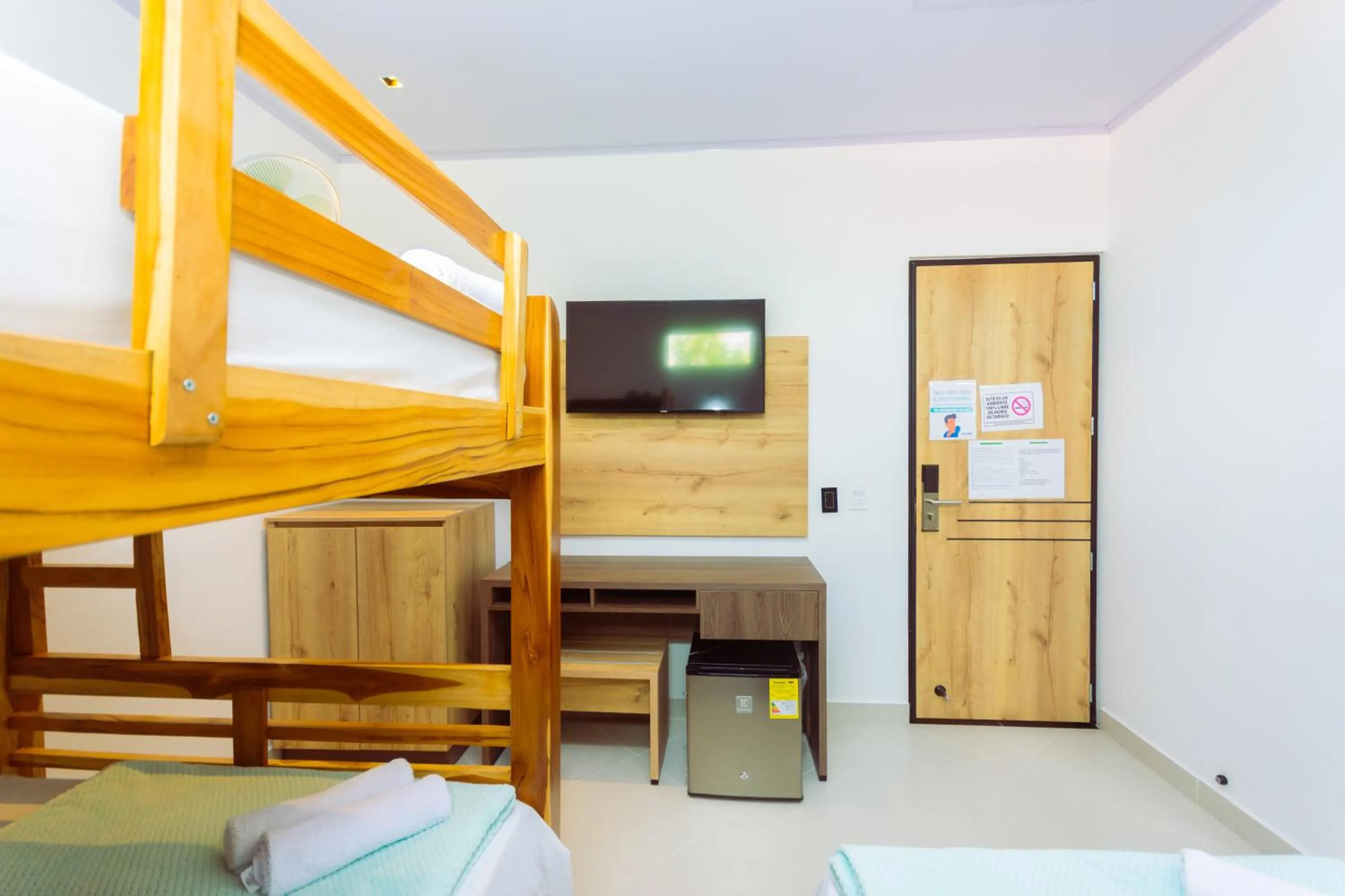 Photo of the whole room in Hotel Luna Verde By Del Toro