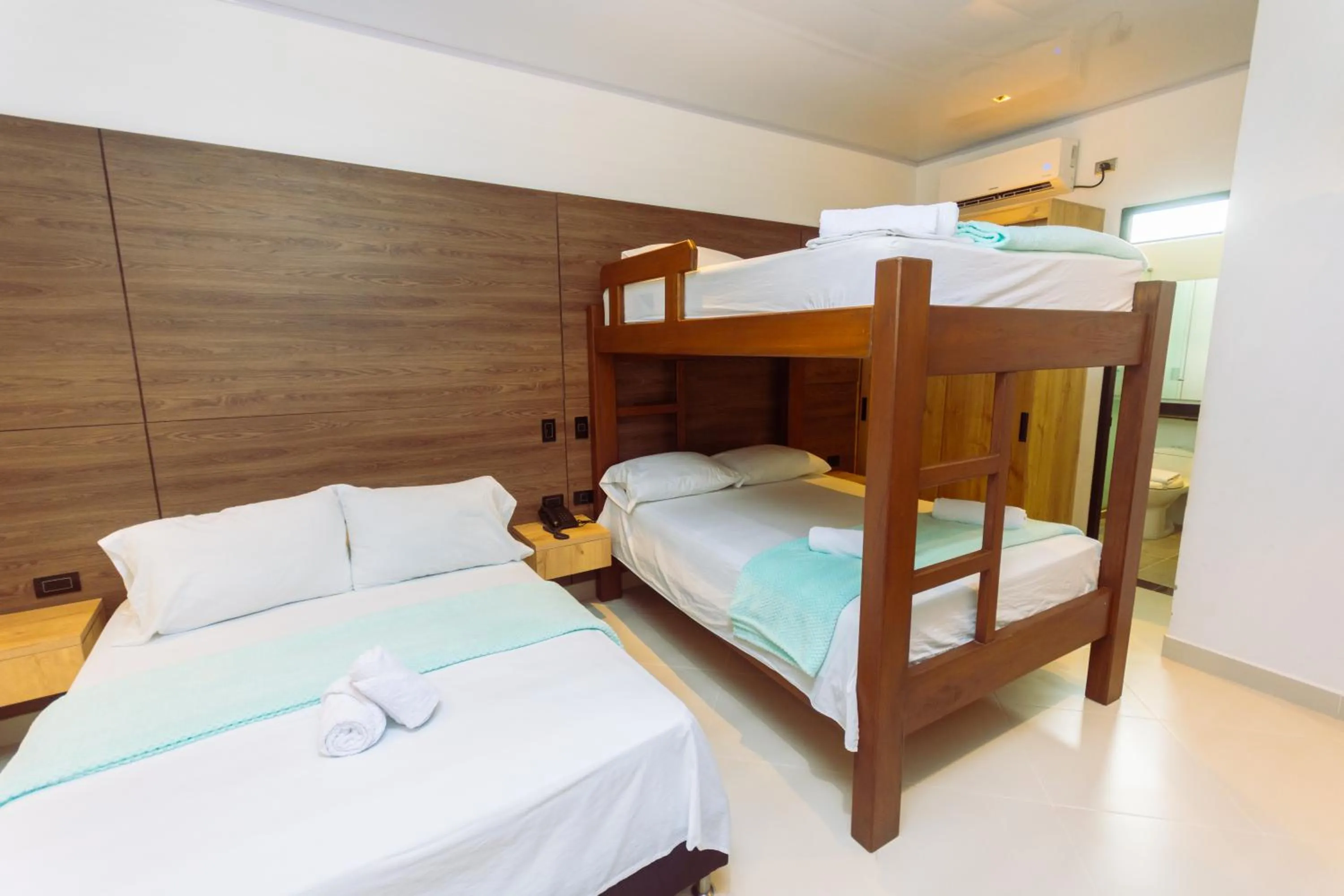 Photo of the whole room in Hotel Luna Verde By Del Toro