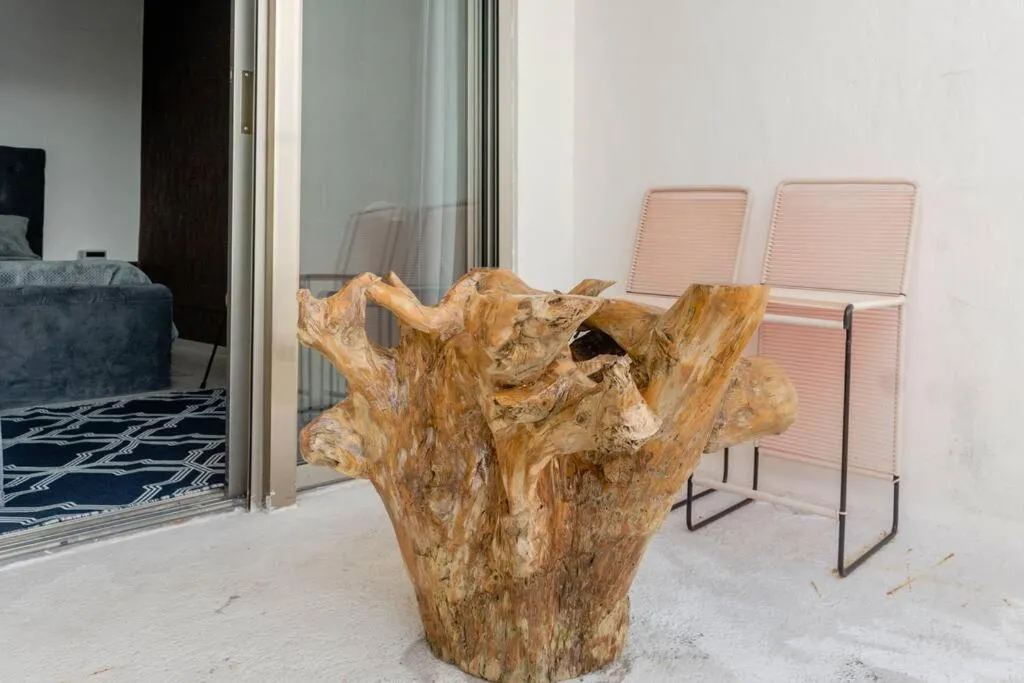 Balcony/Terrace in Hermoso Penthouse Rooftop con alberca