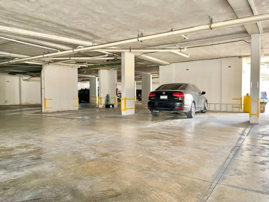 Parking in Hermoso Penthouse Rooftop con alberca