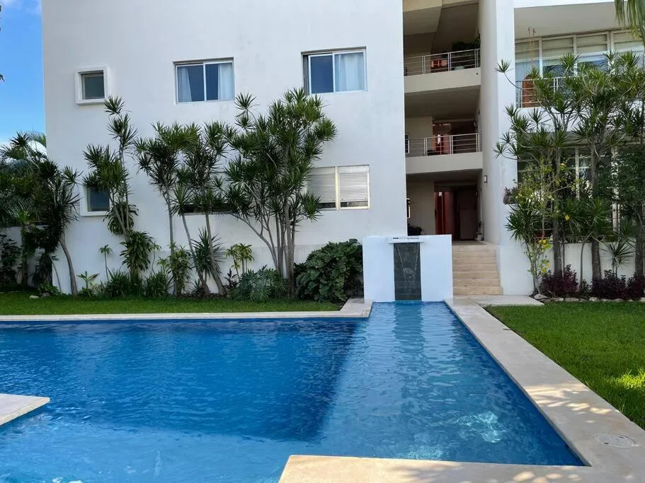 Swimming pool in Hermoso Penthouse Rooftop con alberca