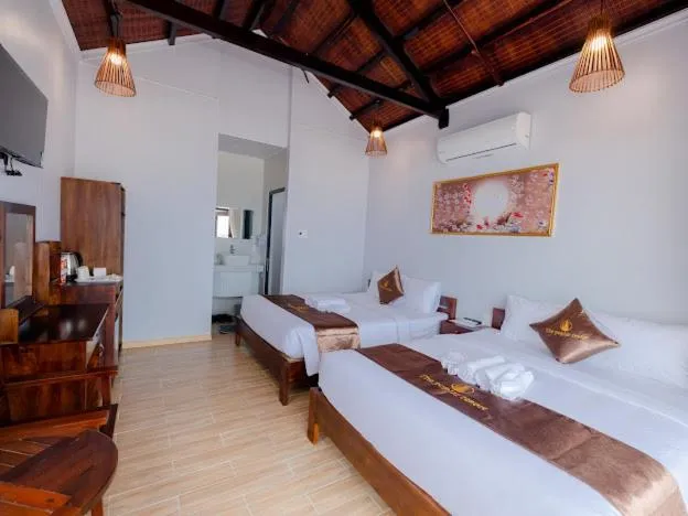 Bed in The Poplar Resort Phú Quốc