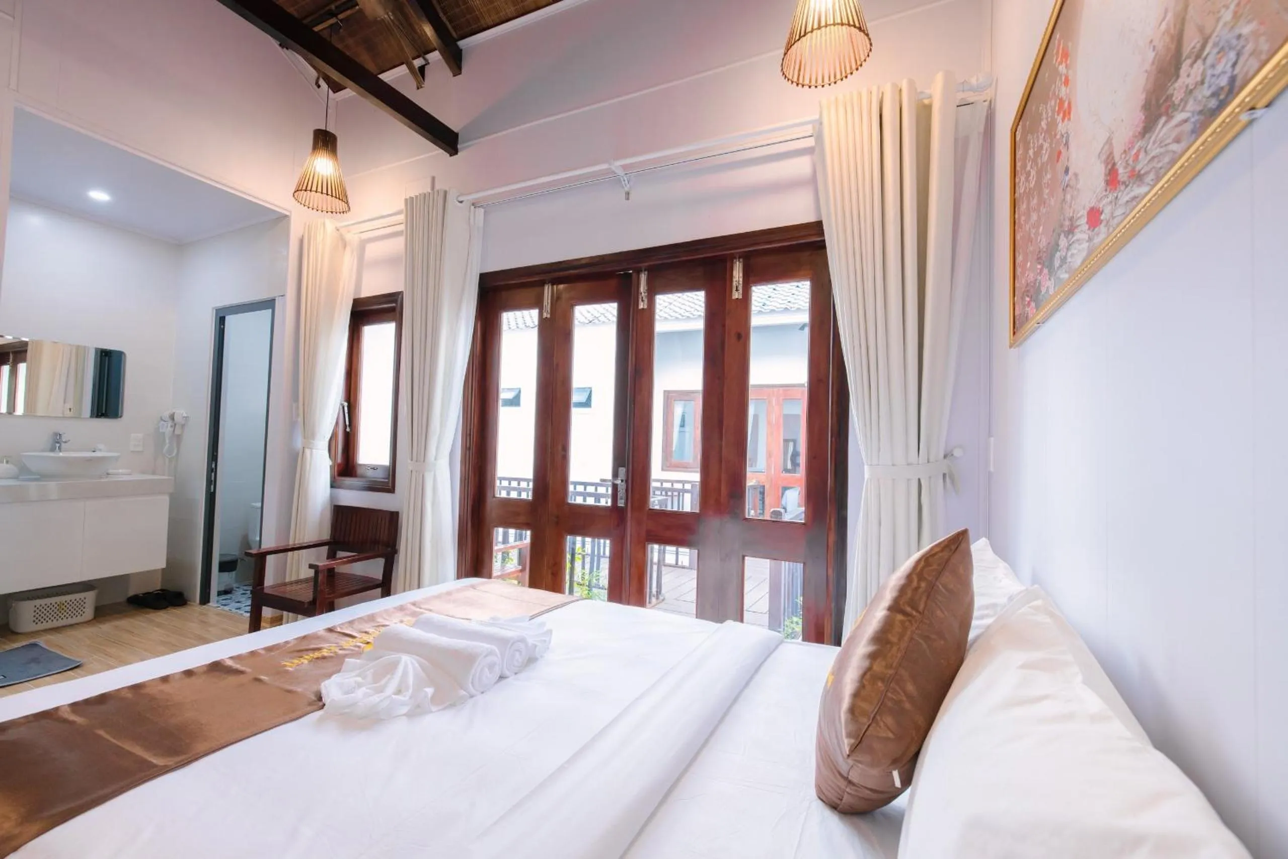 Bed in The Poplar Resort Phú Quốc