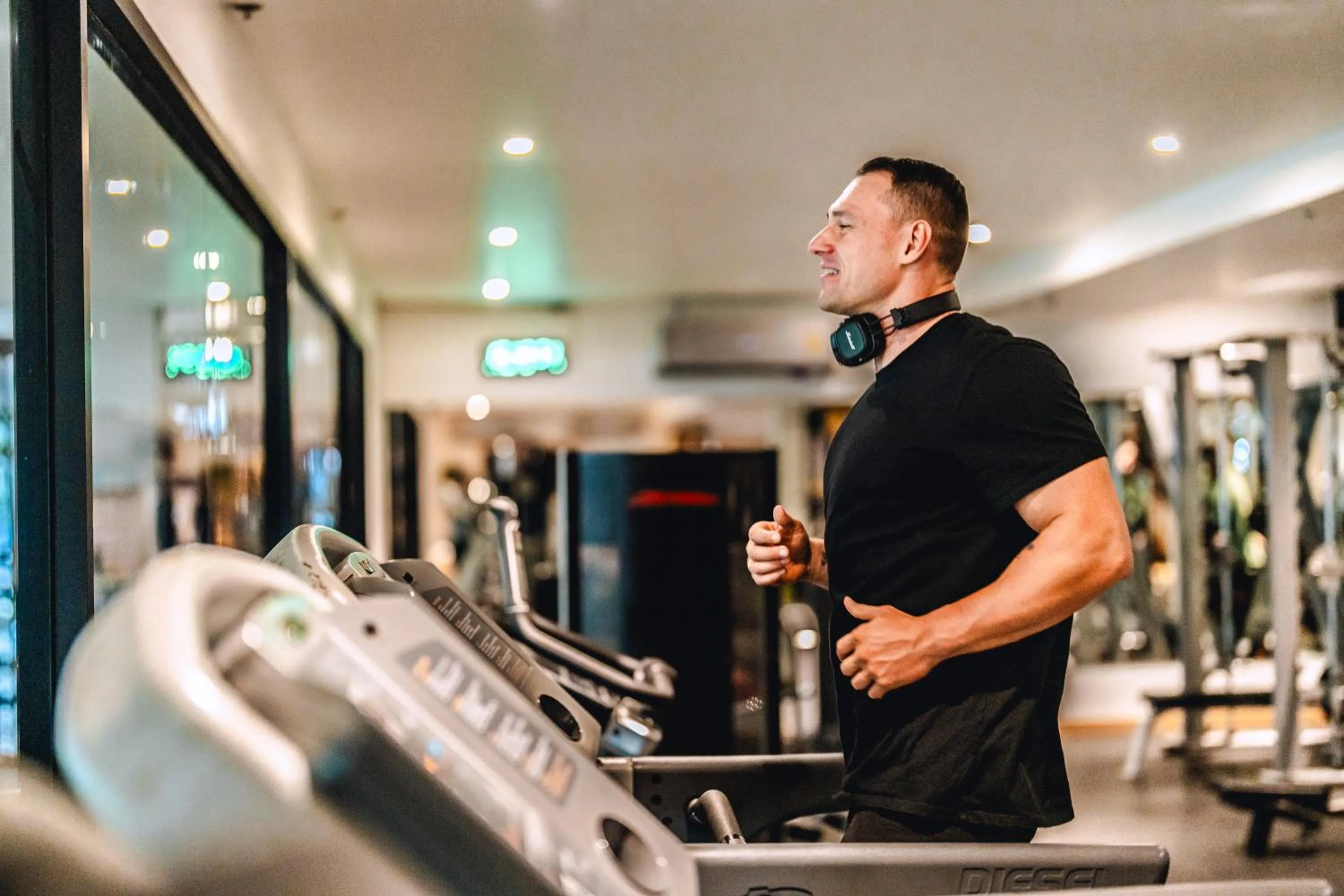 Fitness centre/facilities in Bandalo Boutique Hotel - Patong Beach Road