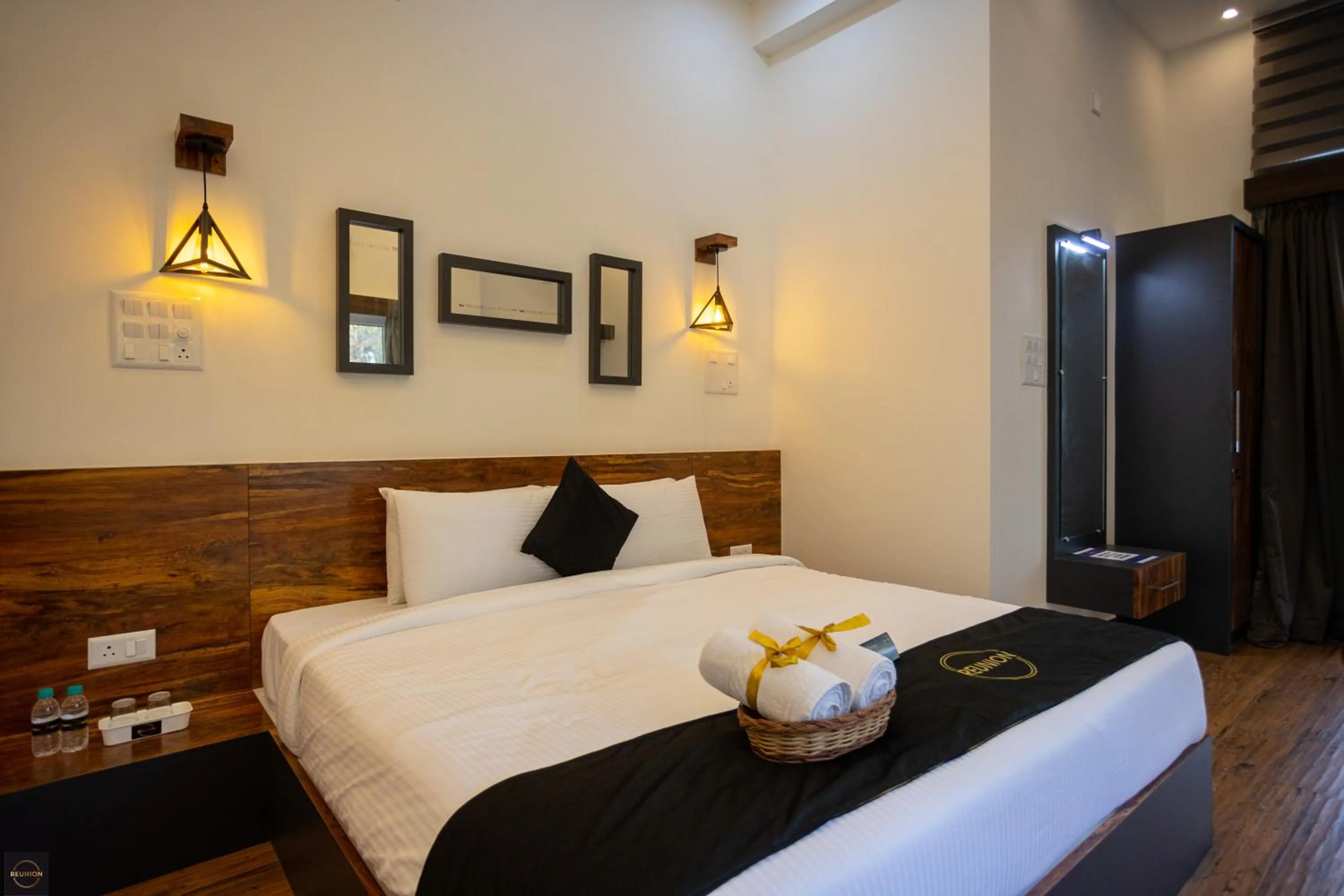 Bed in Reunion Ocean Manor - Beach House