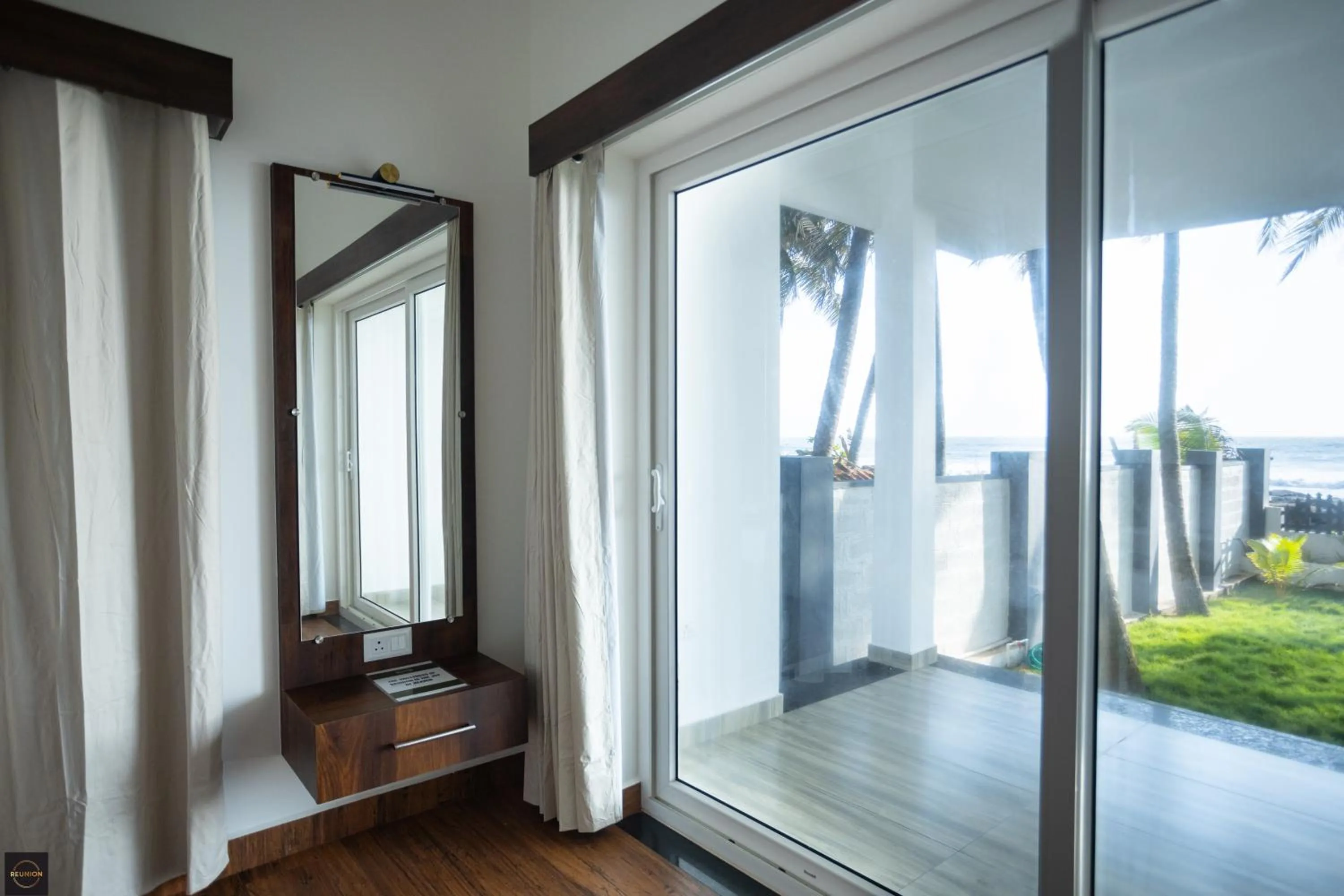 Reunion Ocean Manor - Beach House