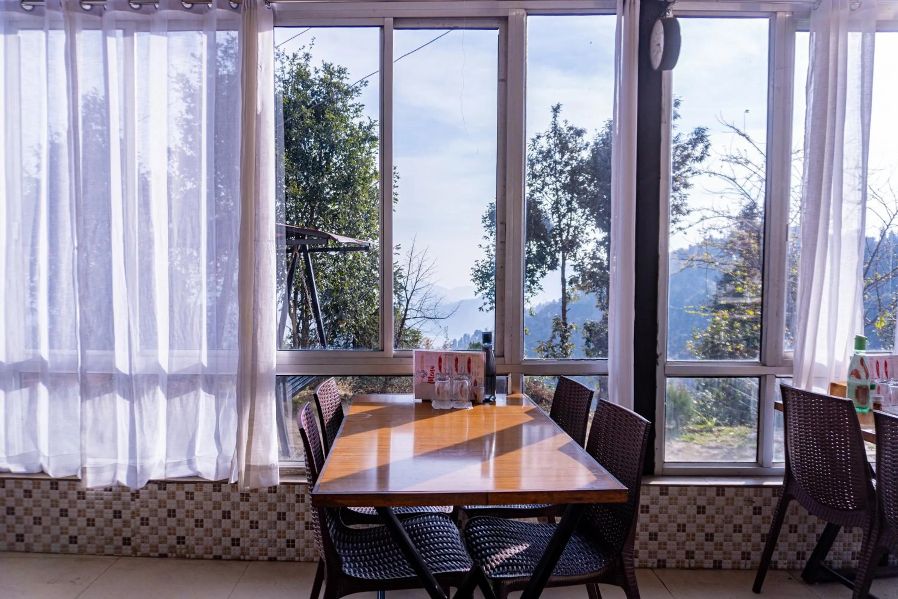 Restaurant/places to eat in Kana Mud An Ethnic Village Resort - Beautiful View of Gangotri Mountains